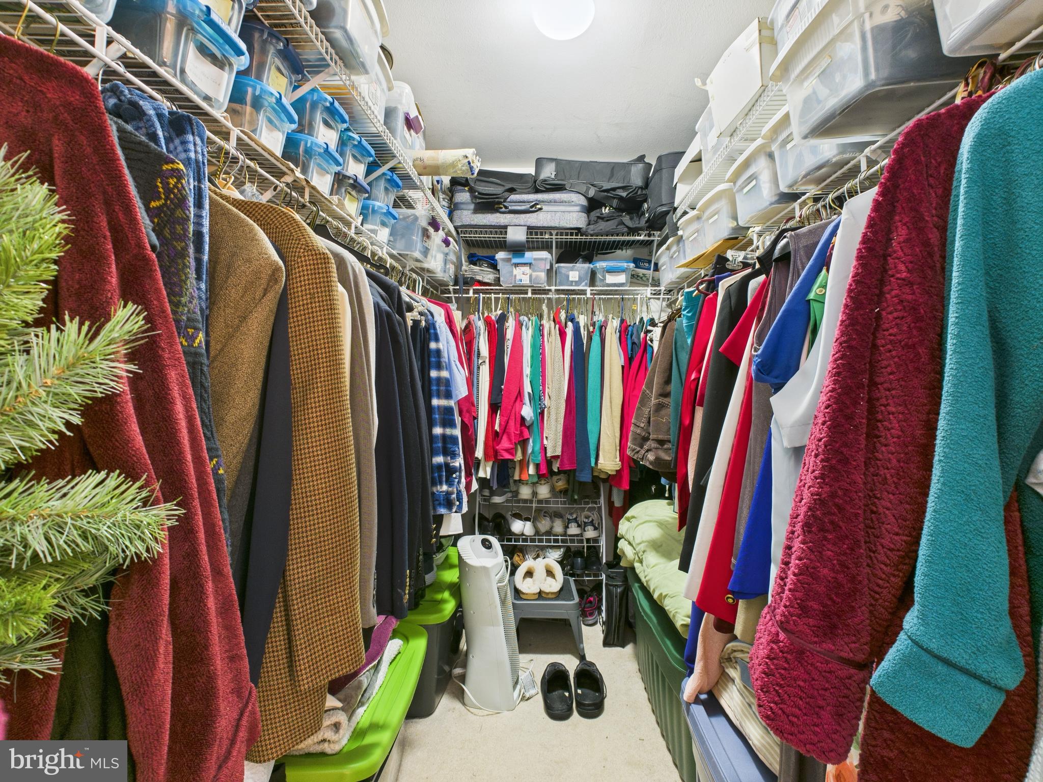 ENGLISH COUNTRY MANOR - Residential