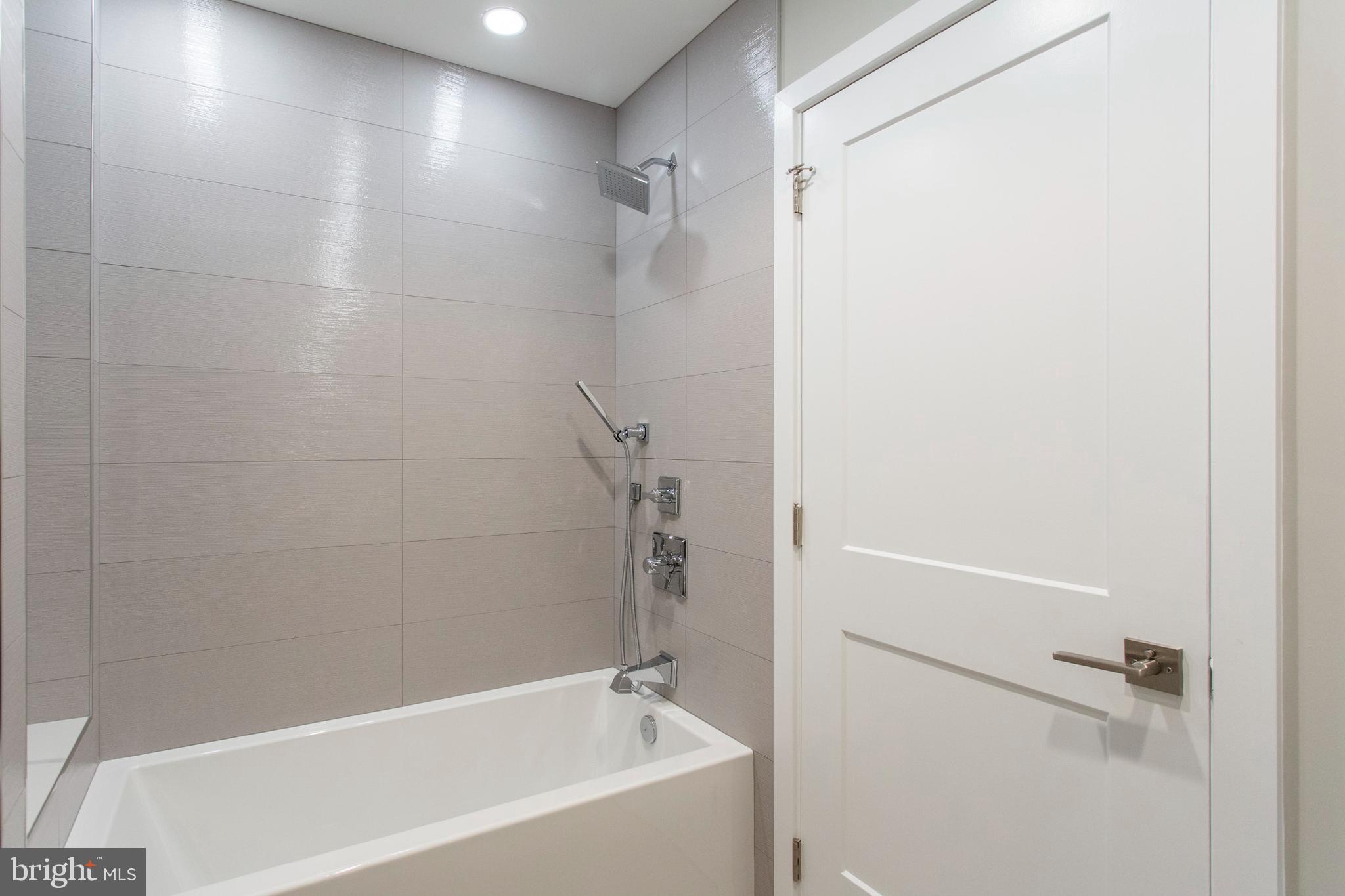 NEWBOLD - Residential Lease