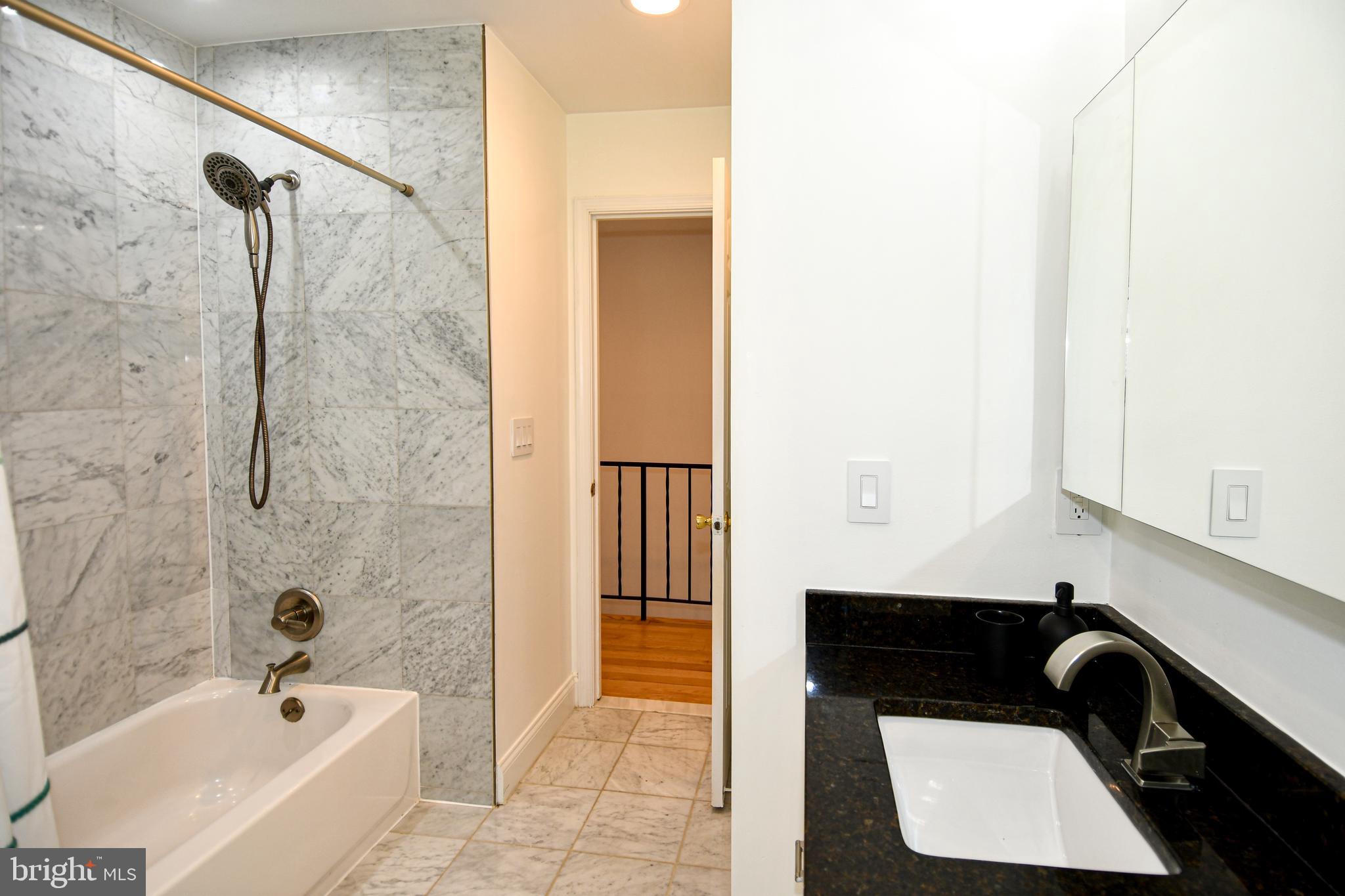 NORTH FARM - Residential