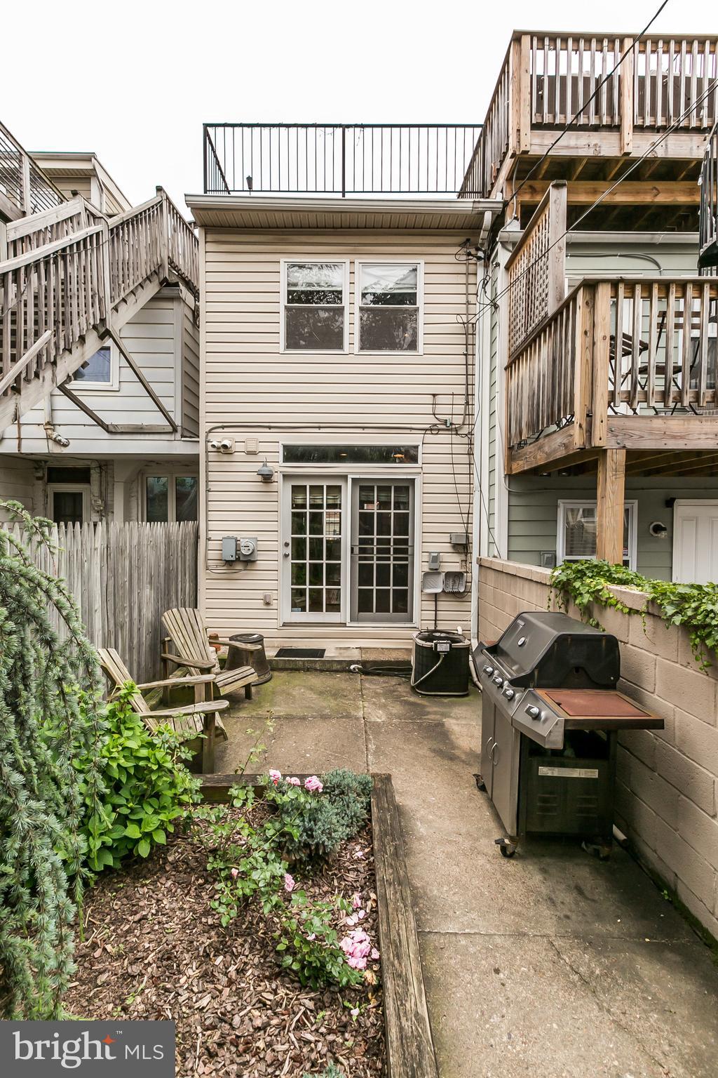 FEDERAL HILL HISTORIC DISTRICT - Residential