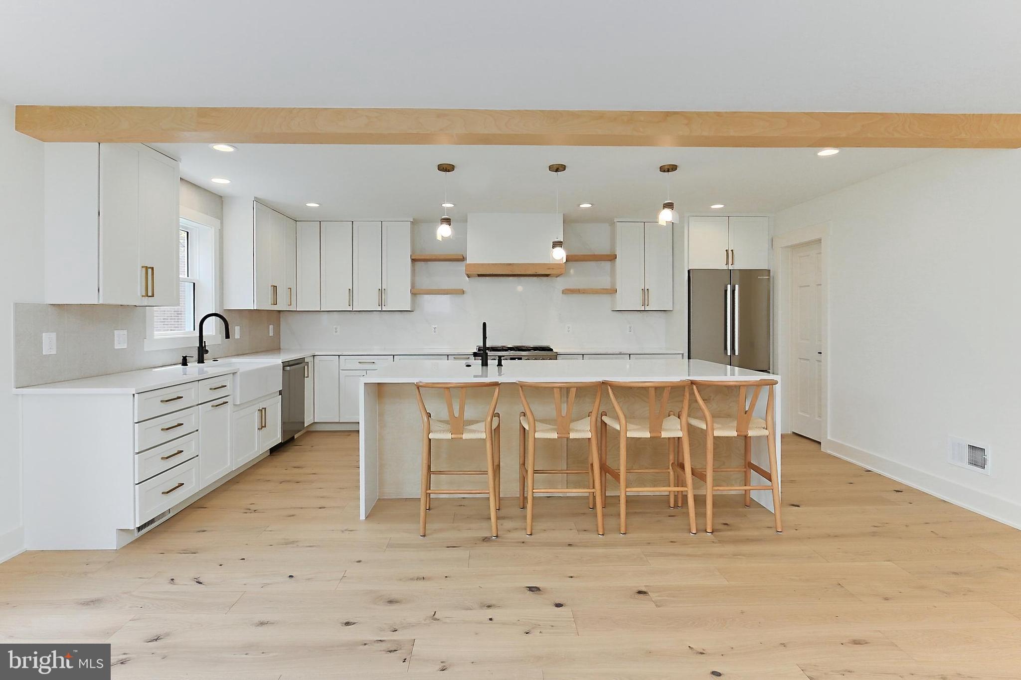 ARLINGTON FOREST - Residential