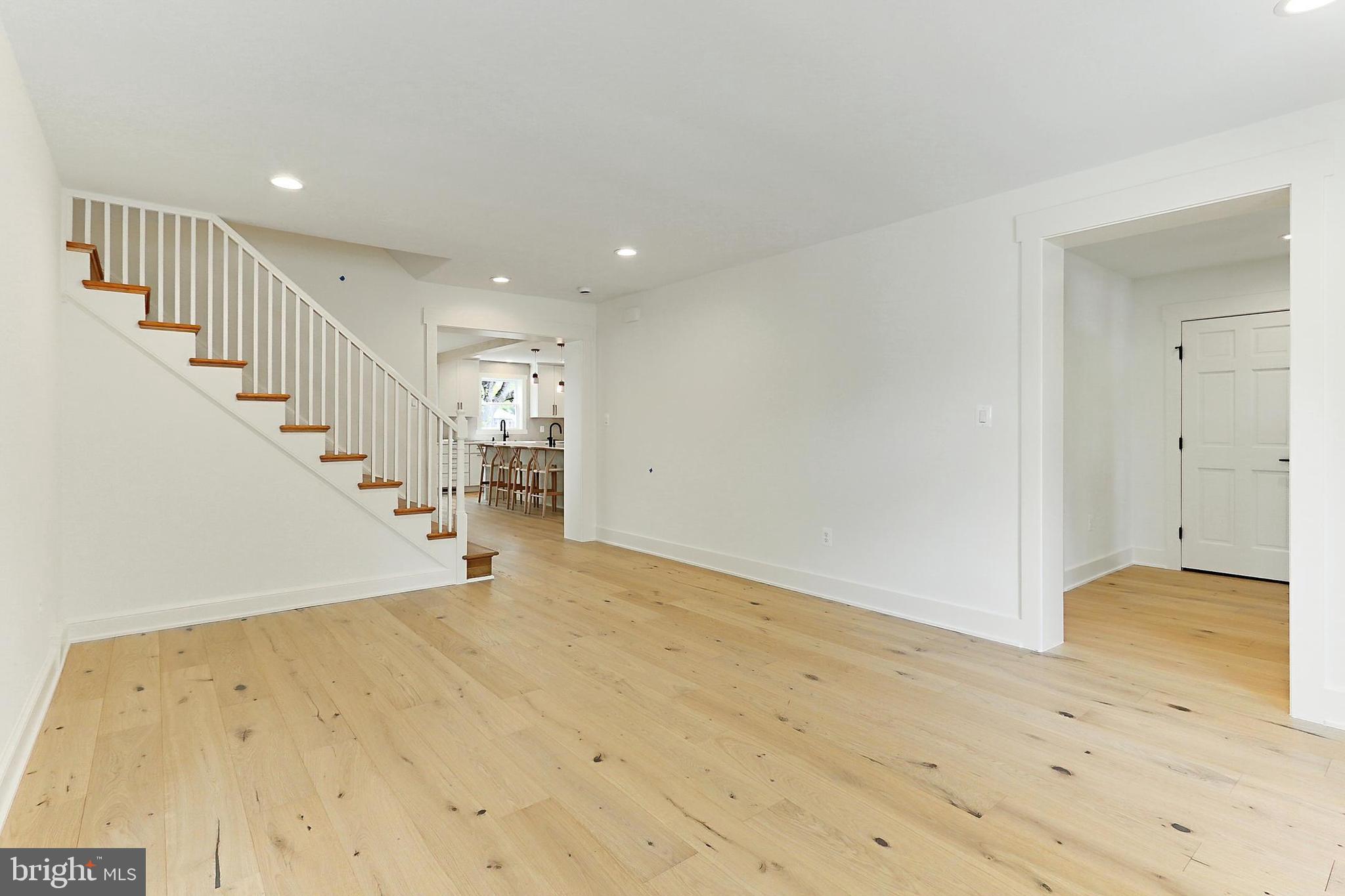 ARLINGTON FOREST - Residential