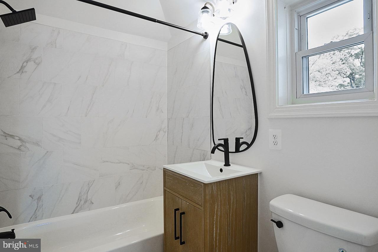 ARLINGTON FOREST - Residential