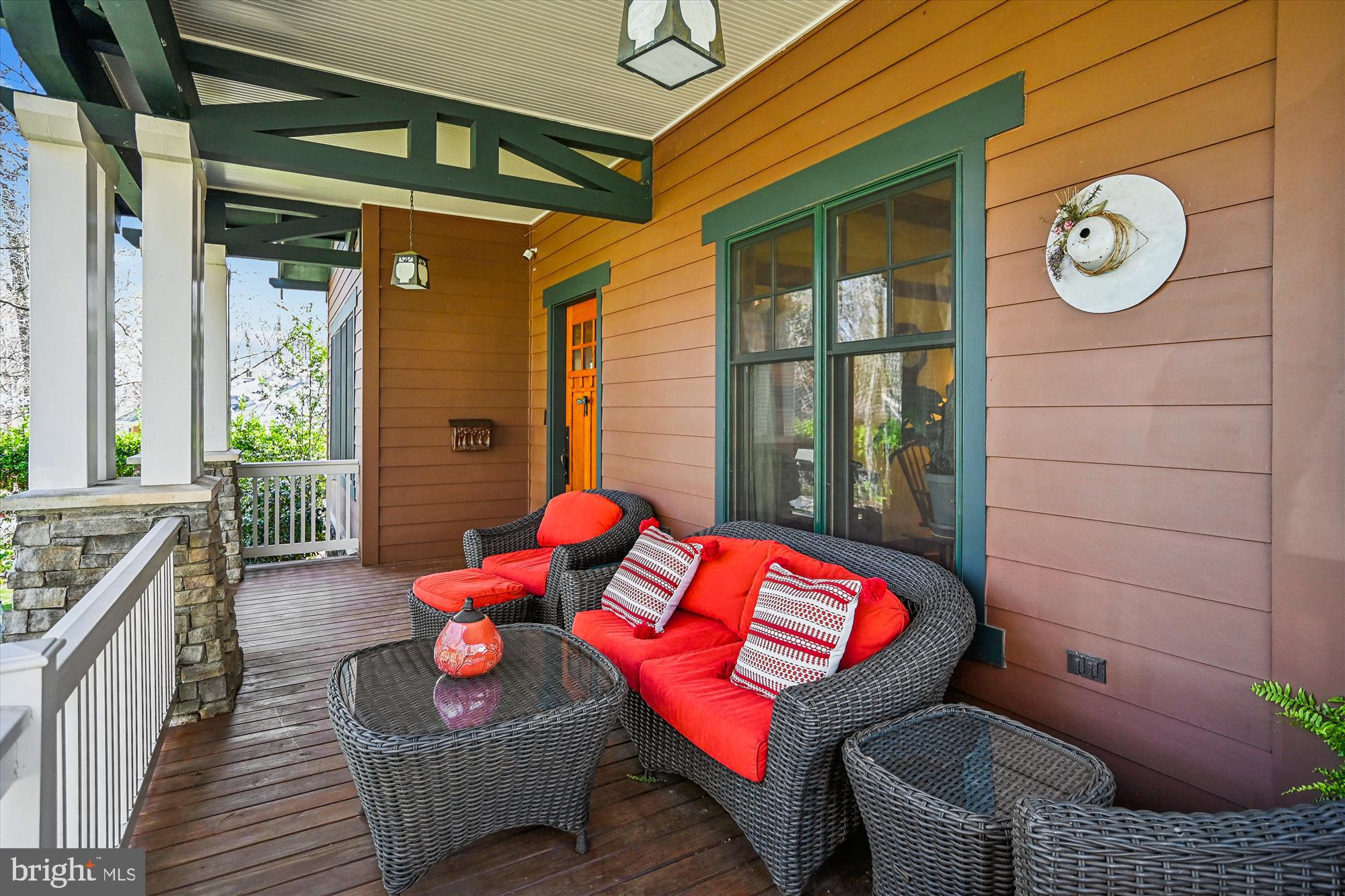 SEVEN OAKS - Residential