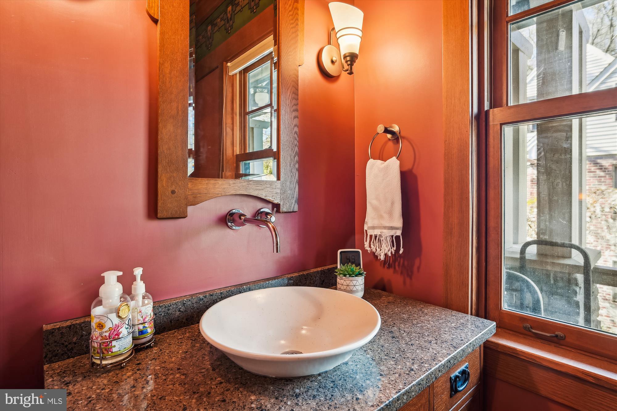 SEVEN OAKS - Residential