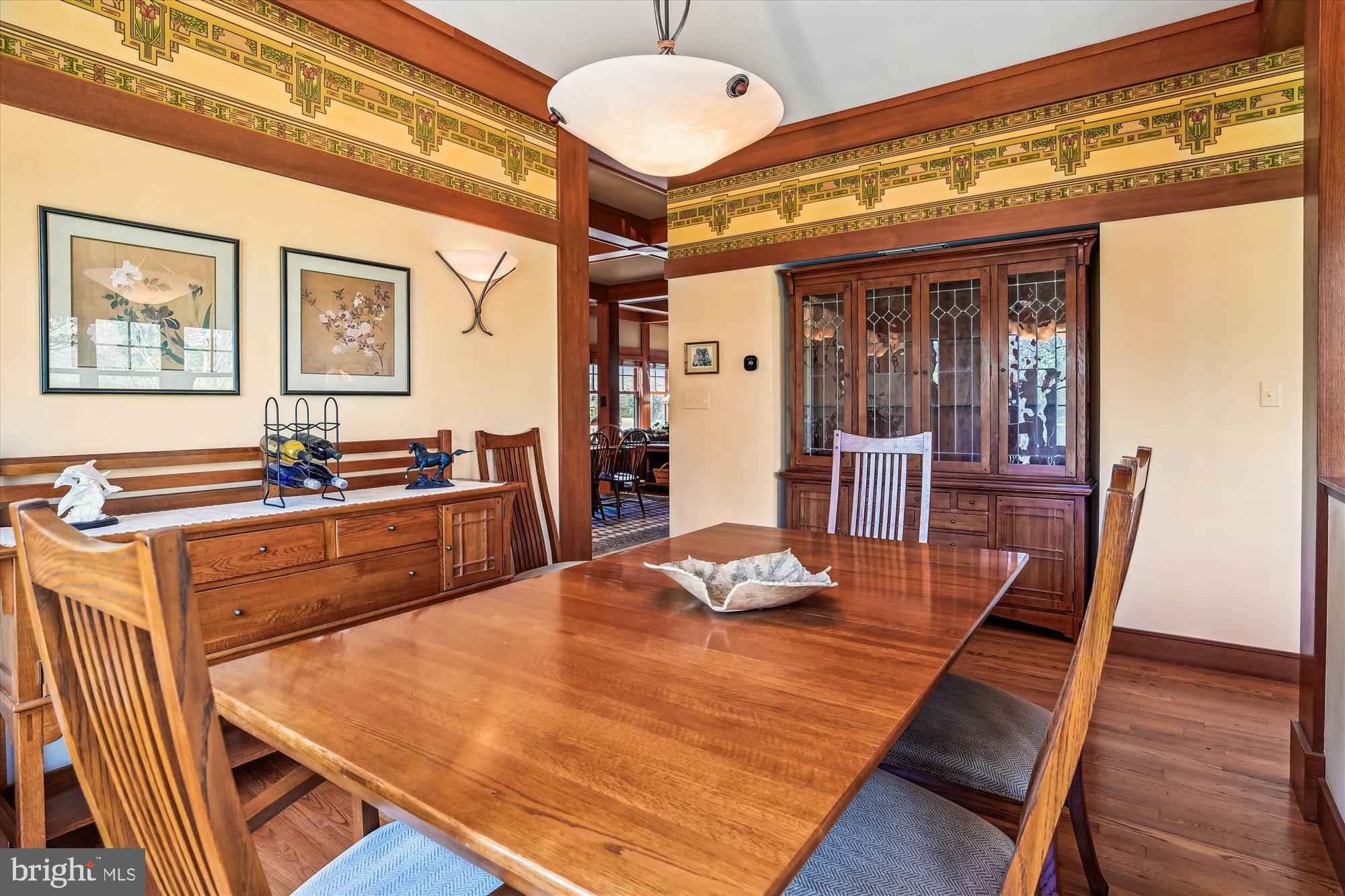 SEVEN OAKS - Residential