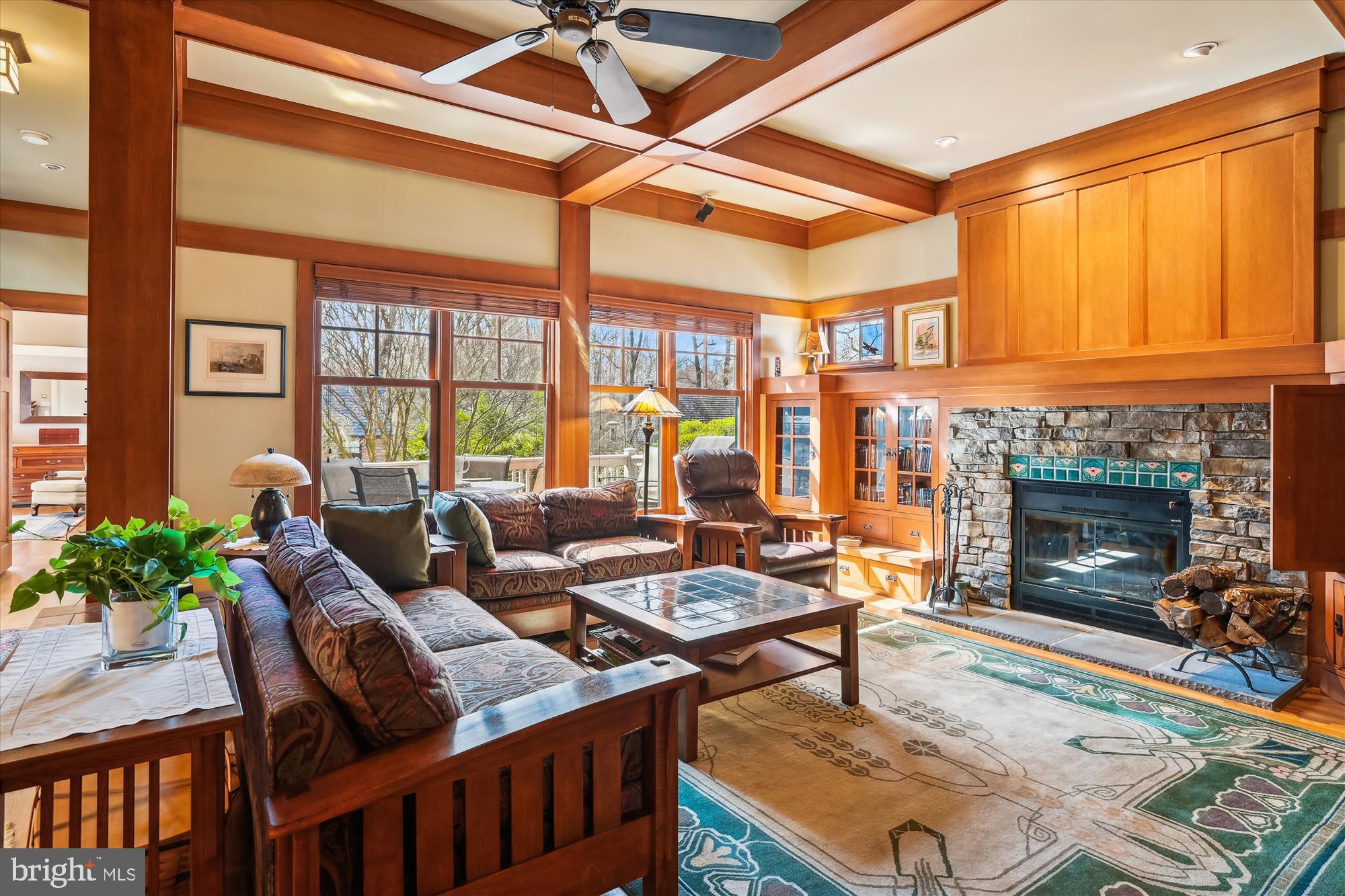 SEVEN OAKS - Residential