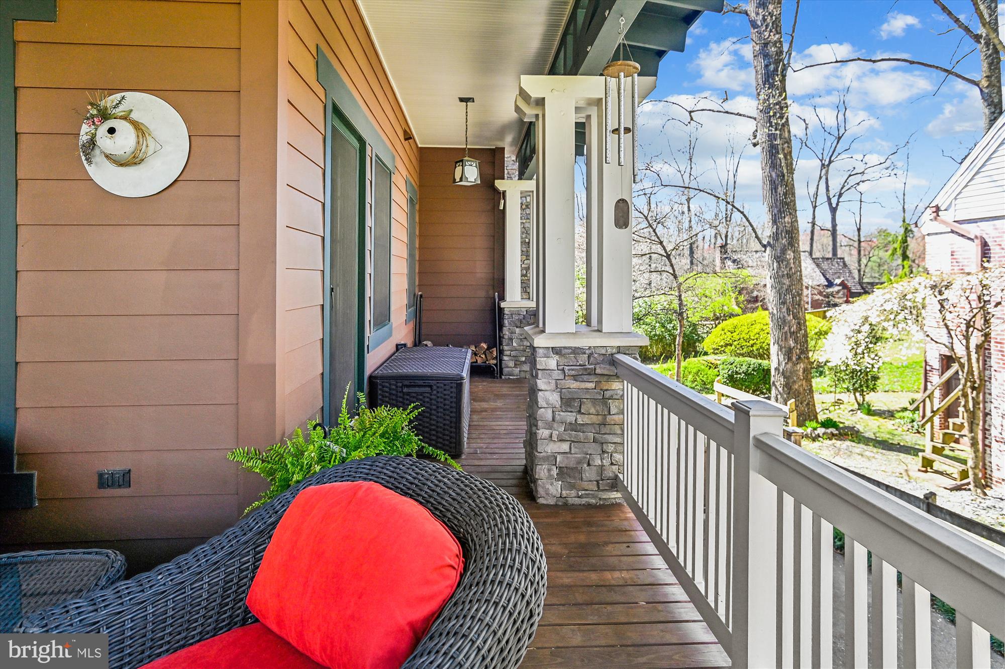 SEVEN OAKS - Residential