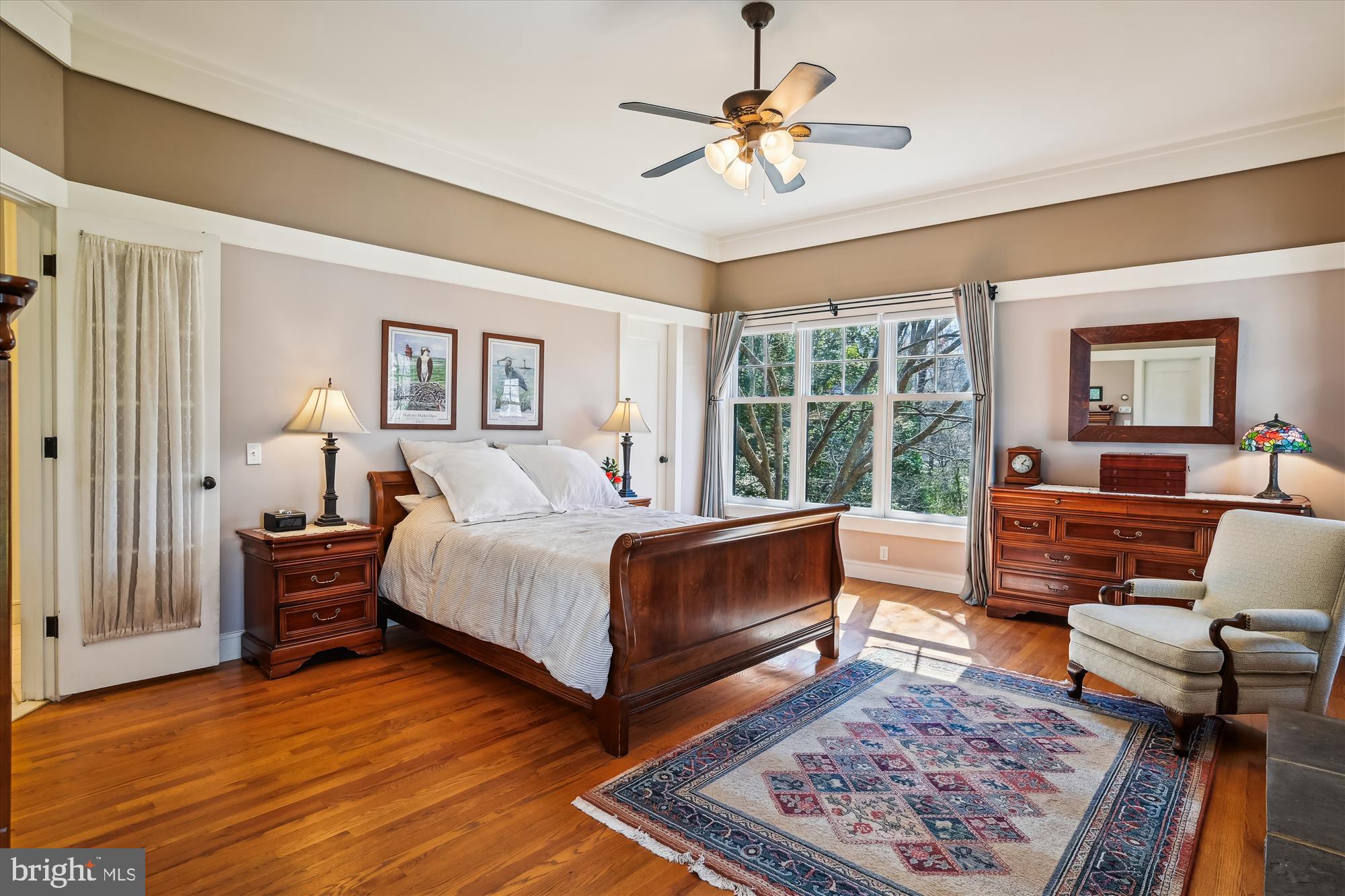 SEVEN OAKS - Residential