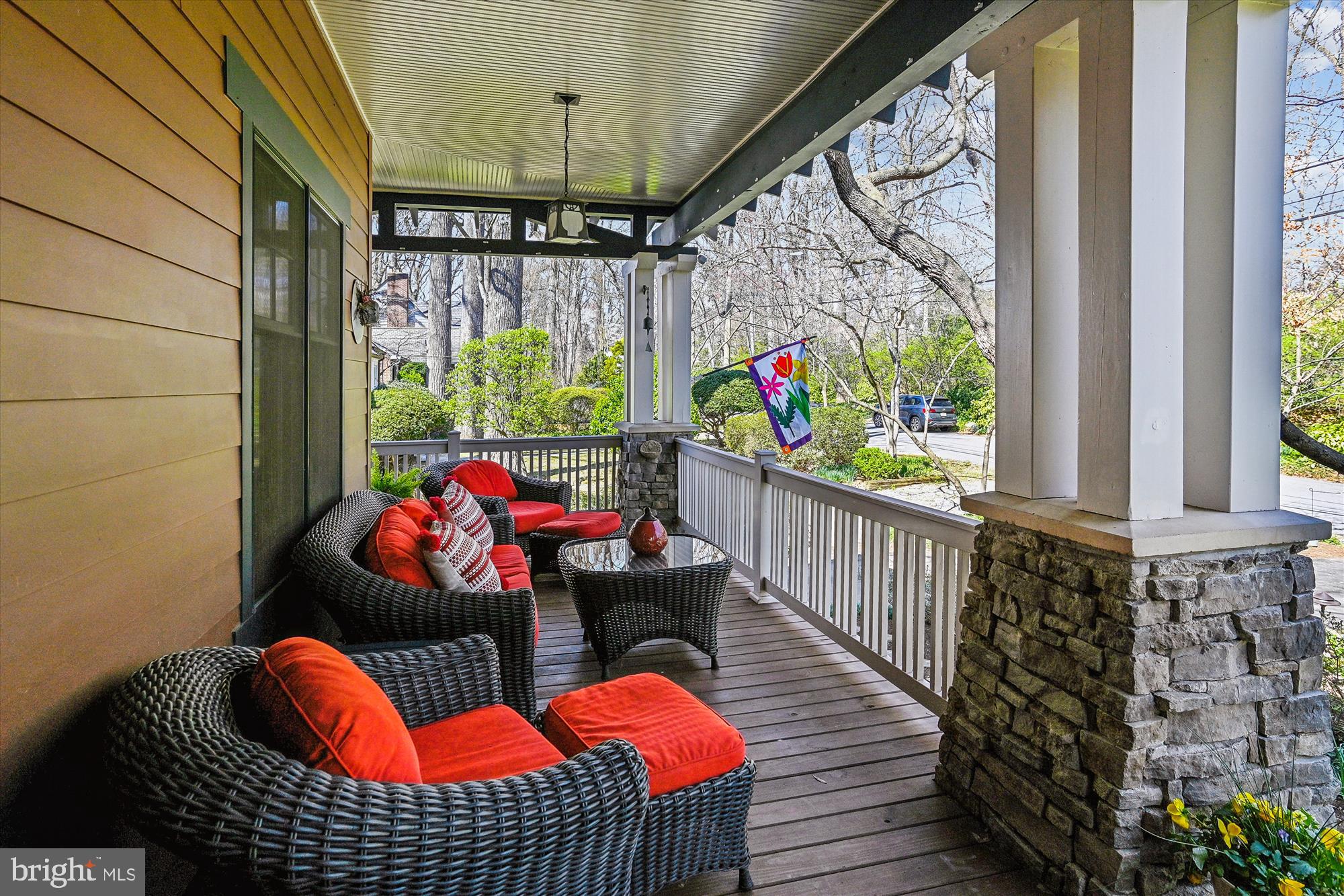 SEVEN OAKS - Residential