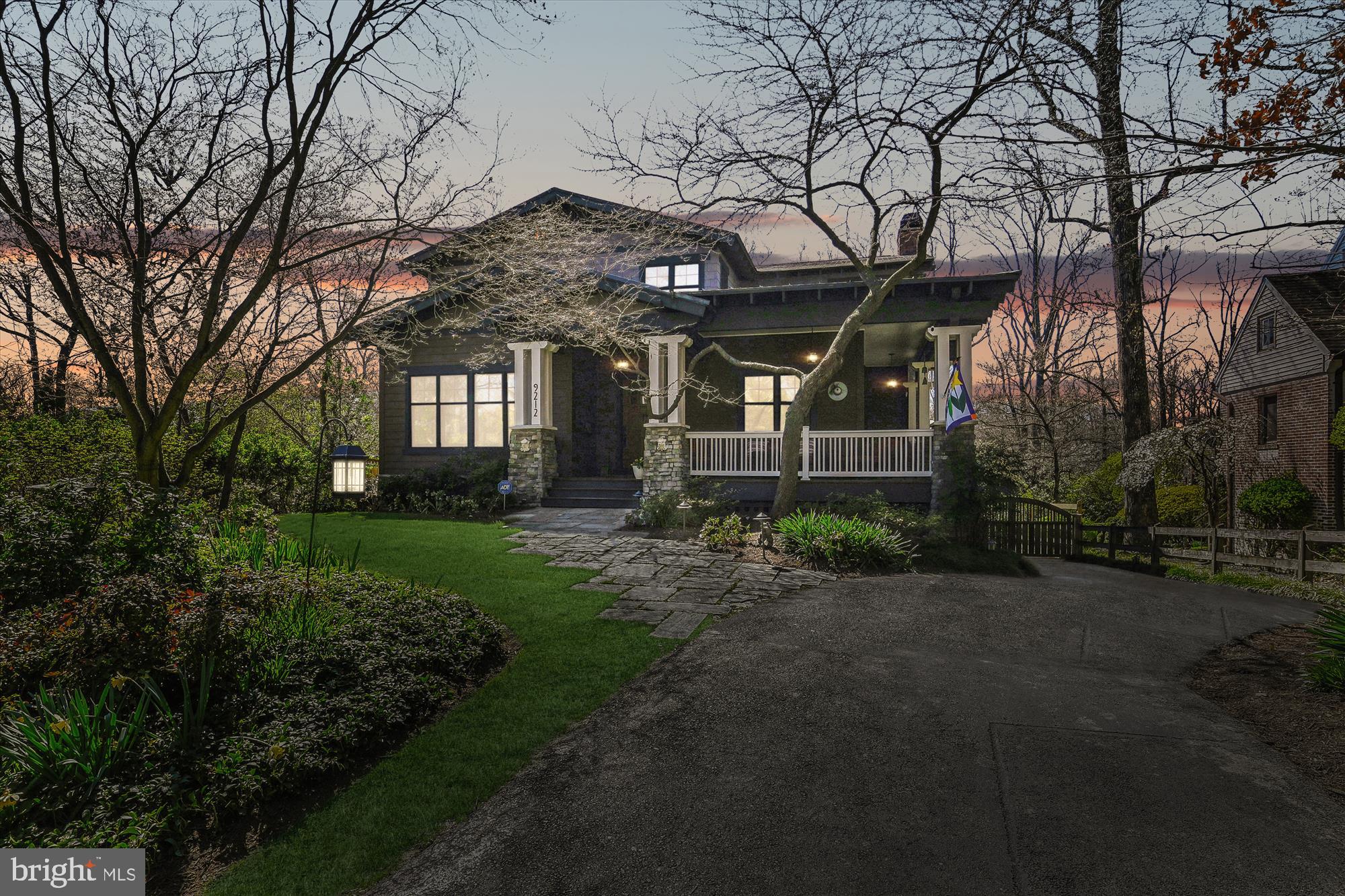 SEVEN OAKS - Residential