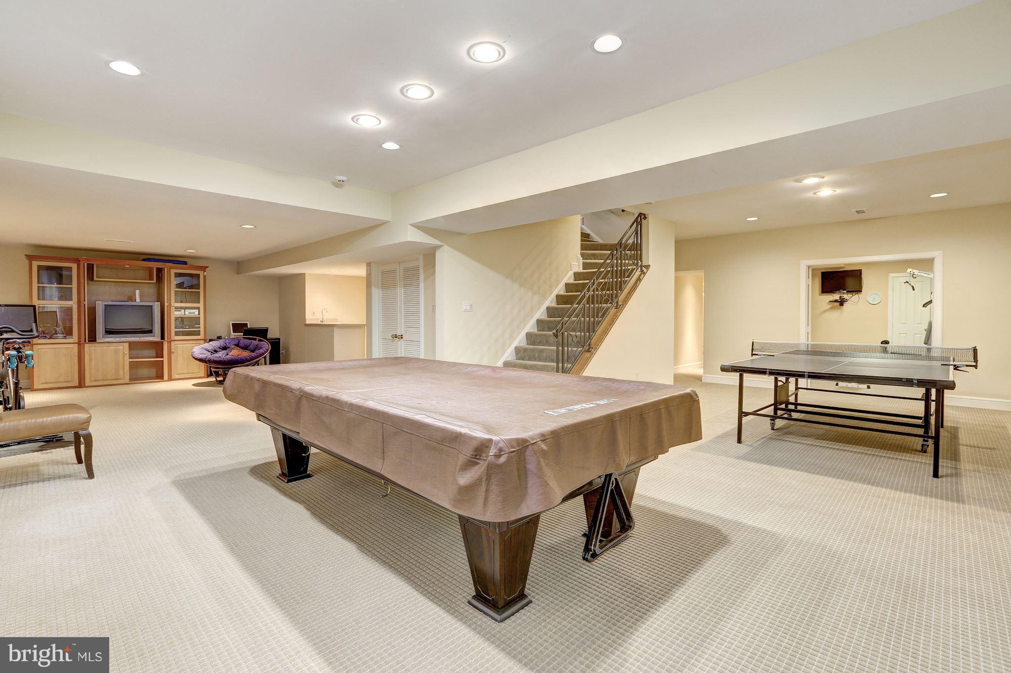 BURNING TREE VALLEY - Residential