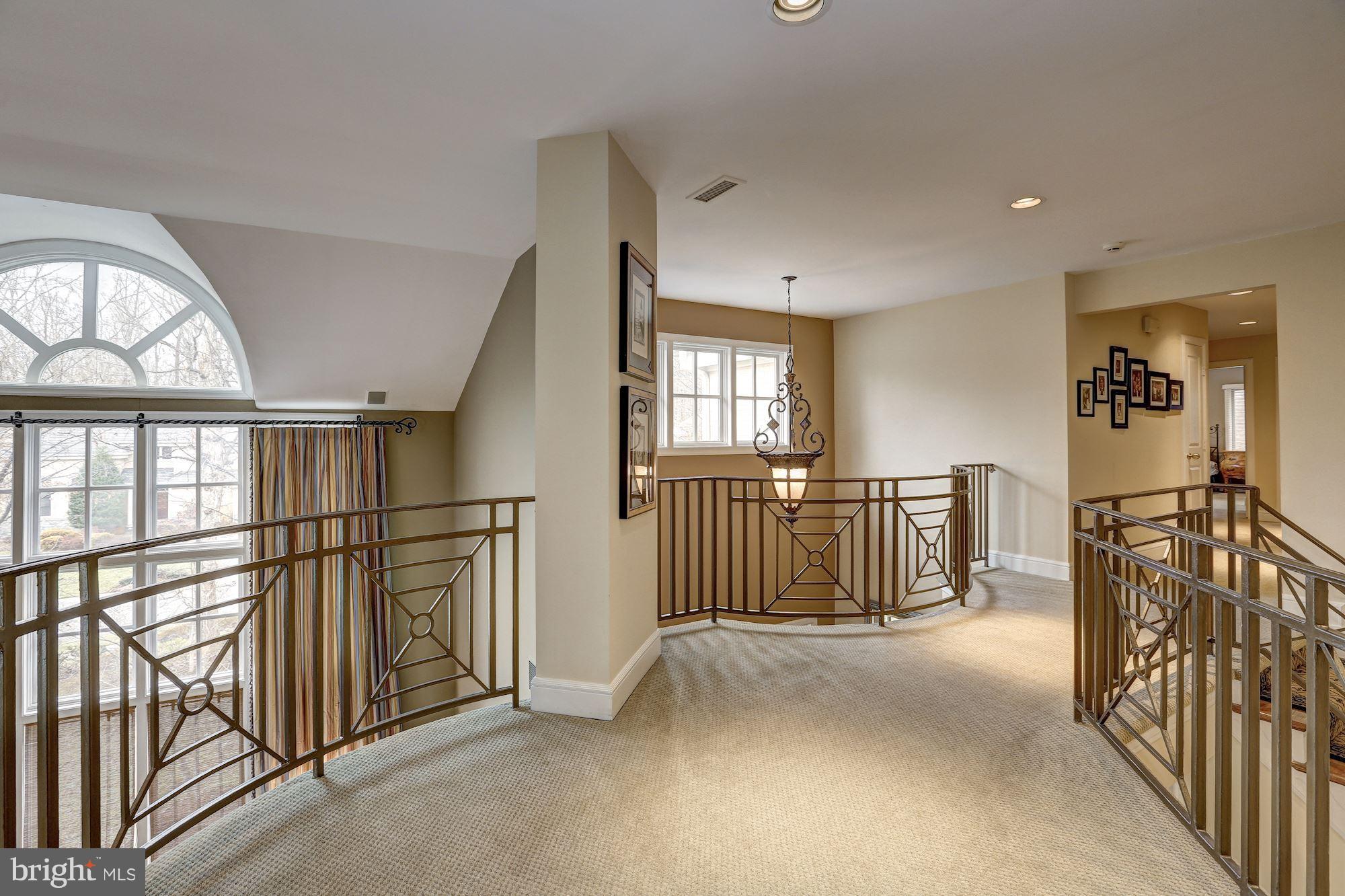 BURNING TREE VALLEY - Residential