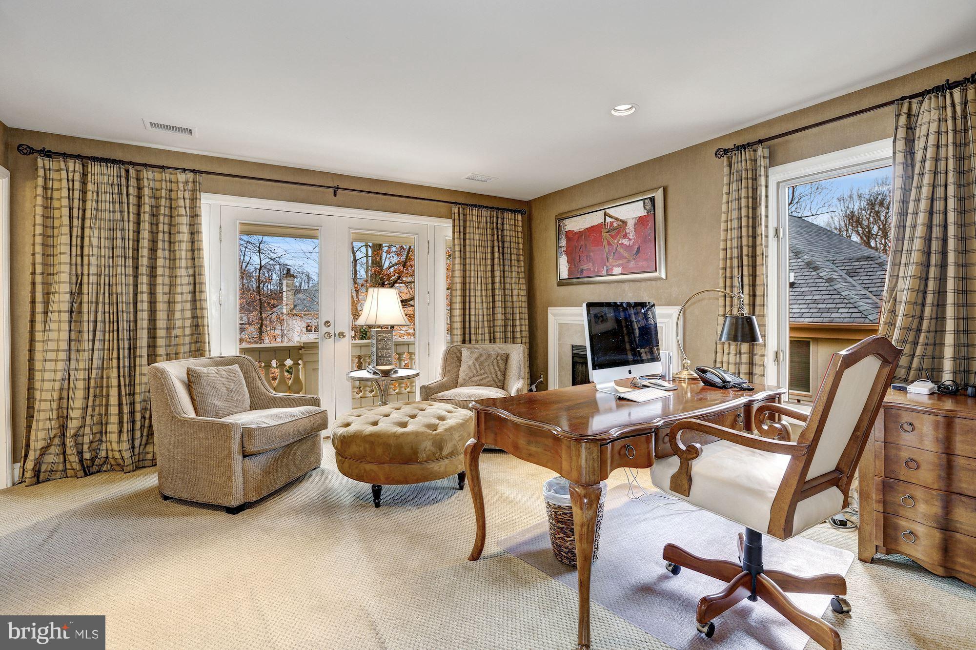 BURNING TREE VALLEY - Residential