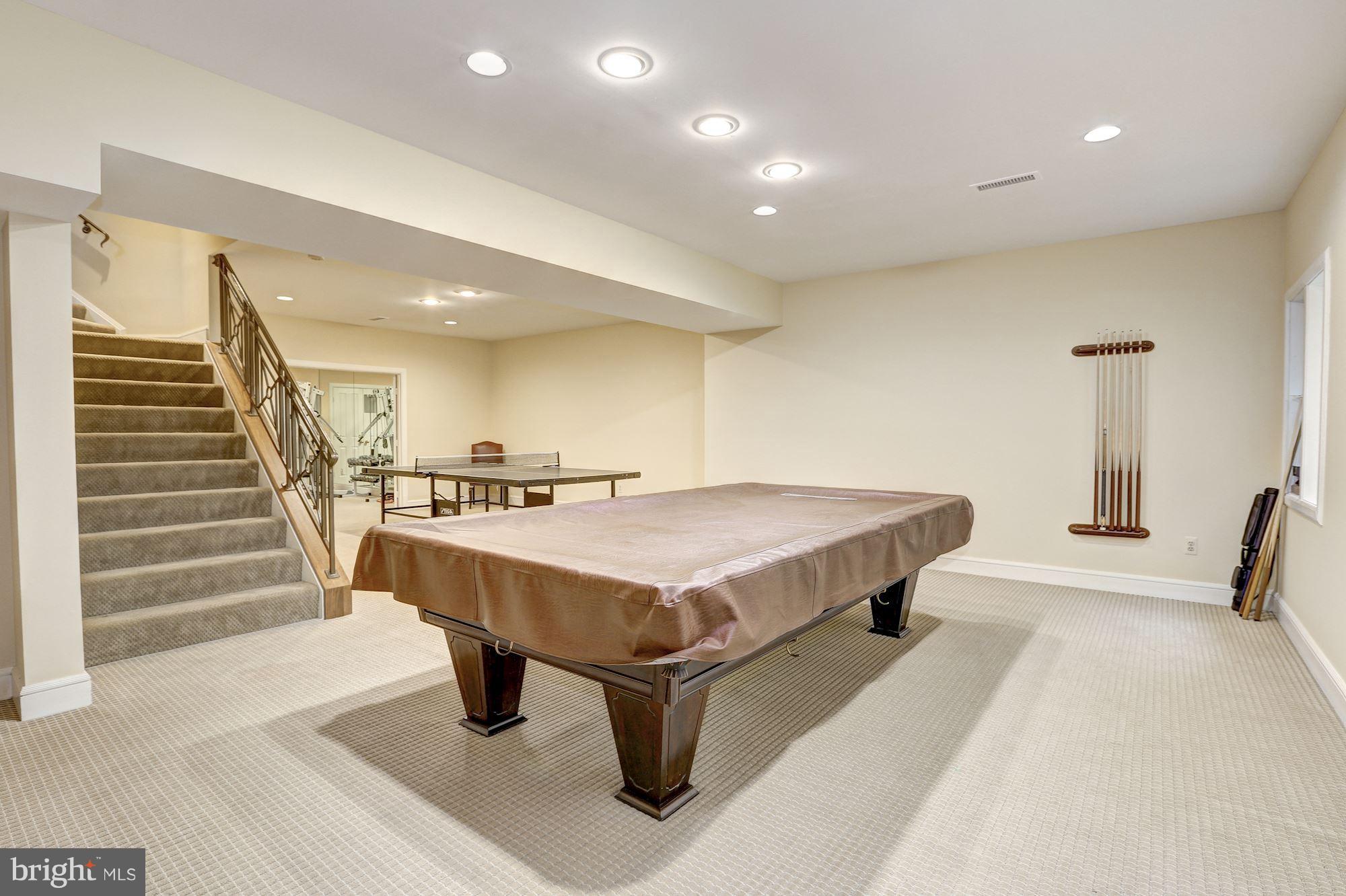 BURNING TREE VALLEY - Residential