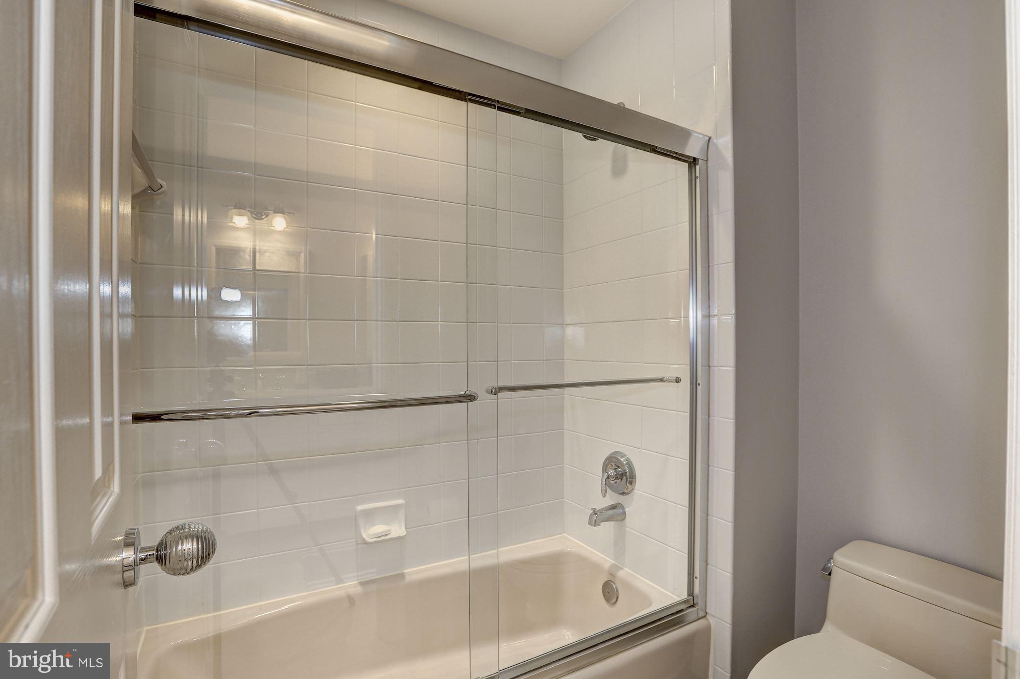 BURNING TREE VALLEY - Residential