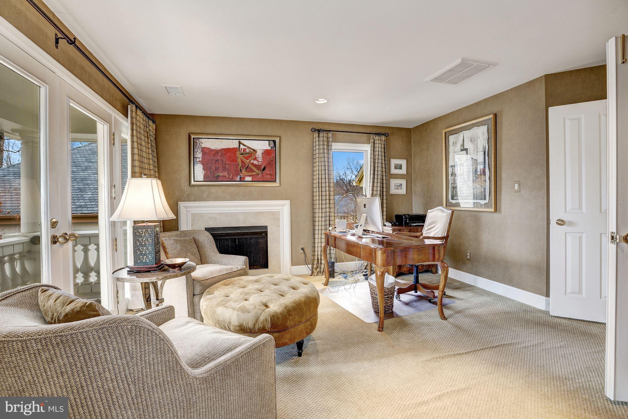 BURNING TREE VALLEY - Residential