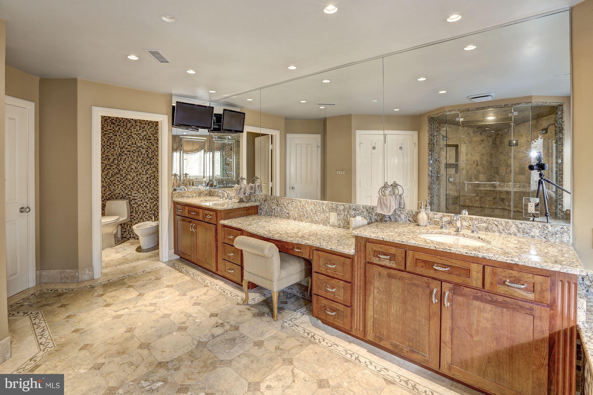 BURNING TREE VALLEY - Residential