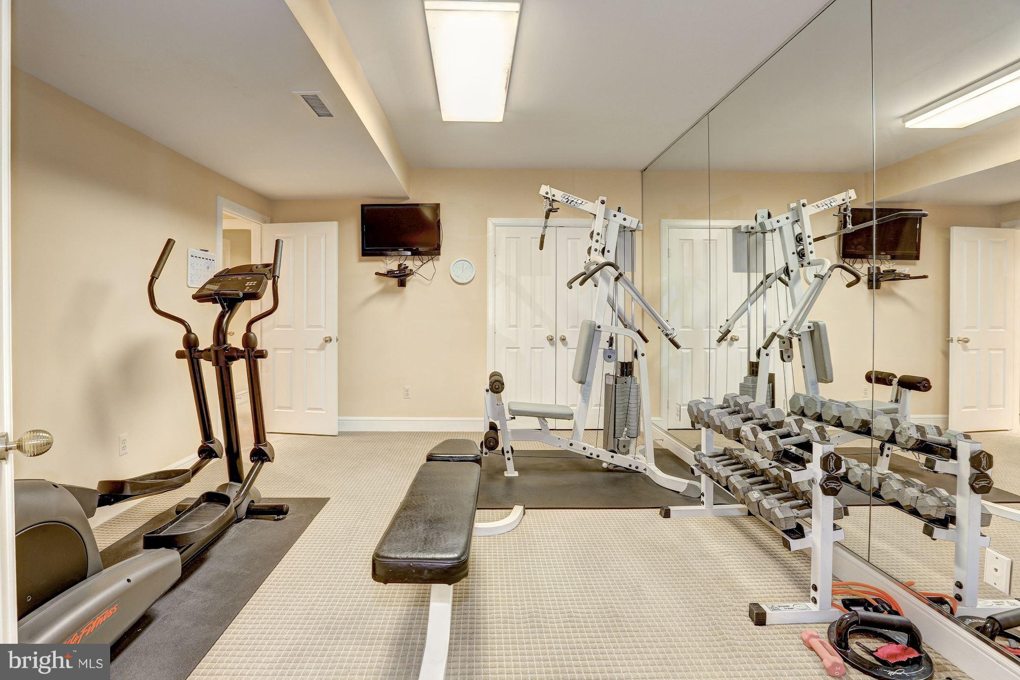 BURNING TREE VALLEY - Residential