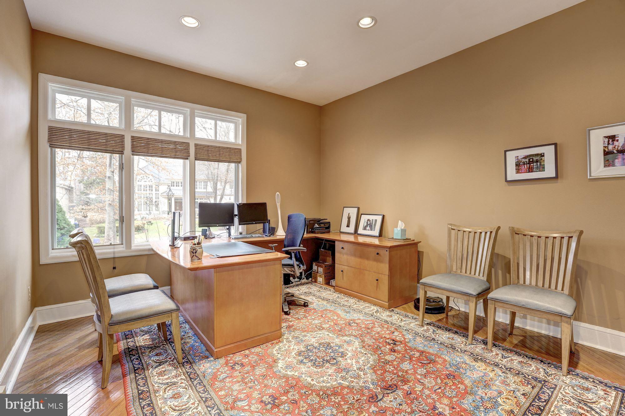 BURNING TREE VALLEY - Residential