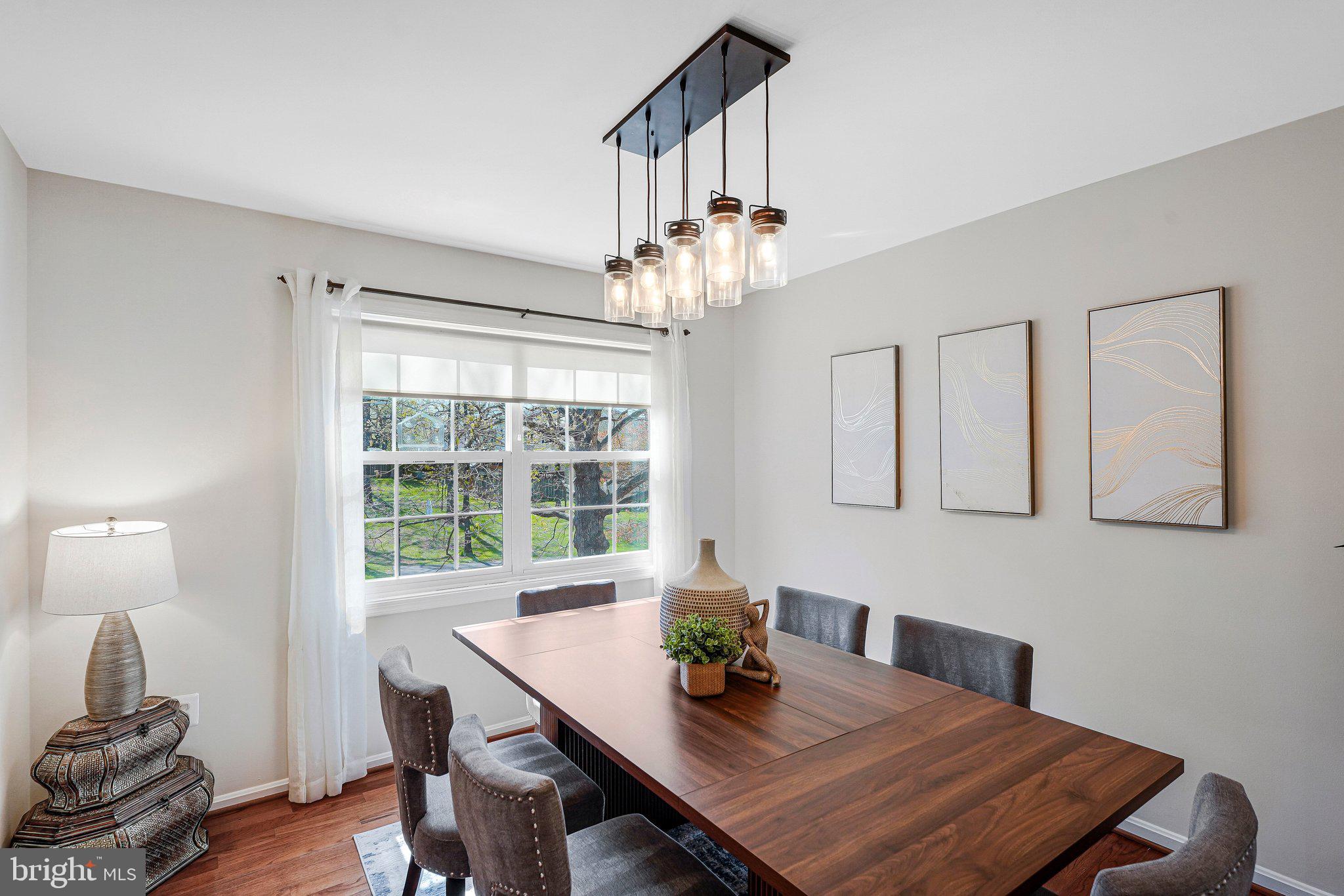 POINT OF WOODS - Residential