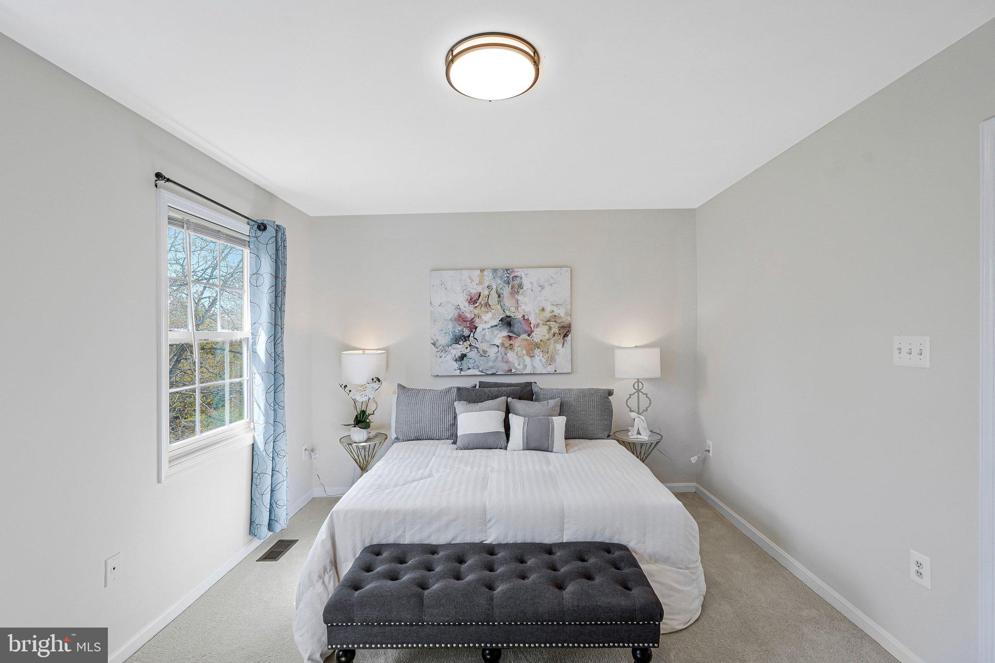 POINT OF WOODS - Residential