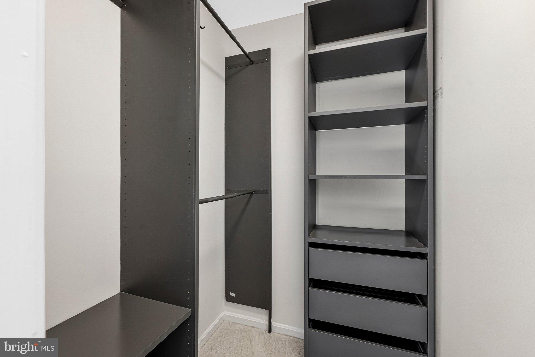 POINT OF WOODS - Residential