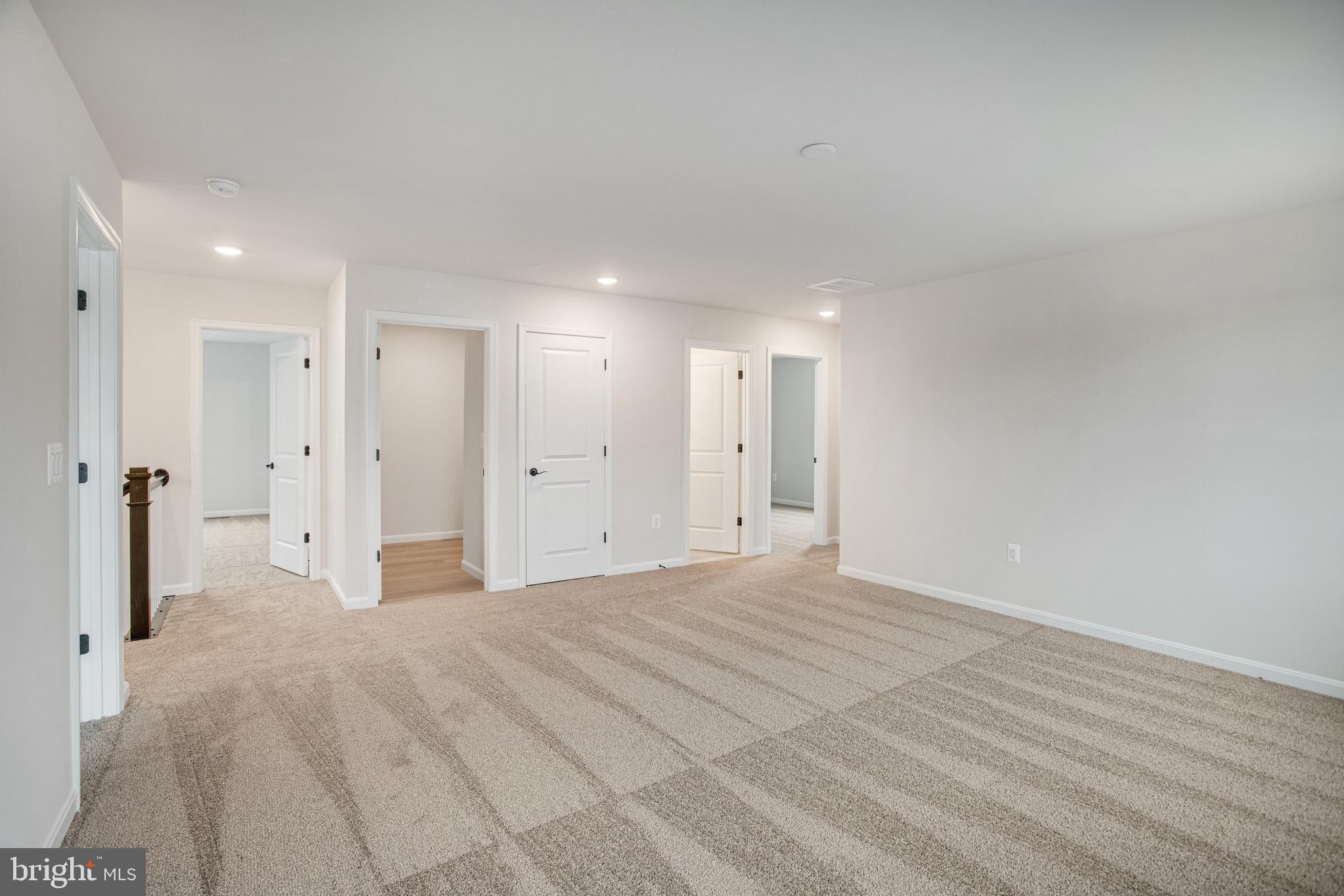 WILDERNESS SHORES - Residential