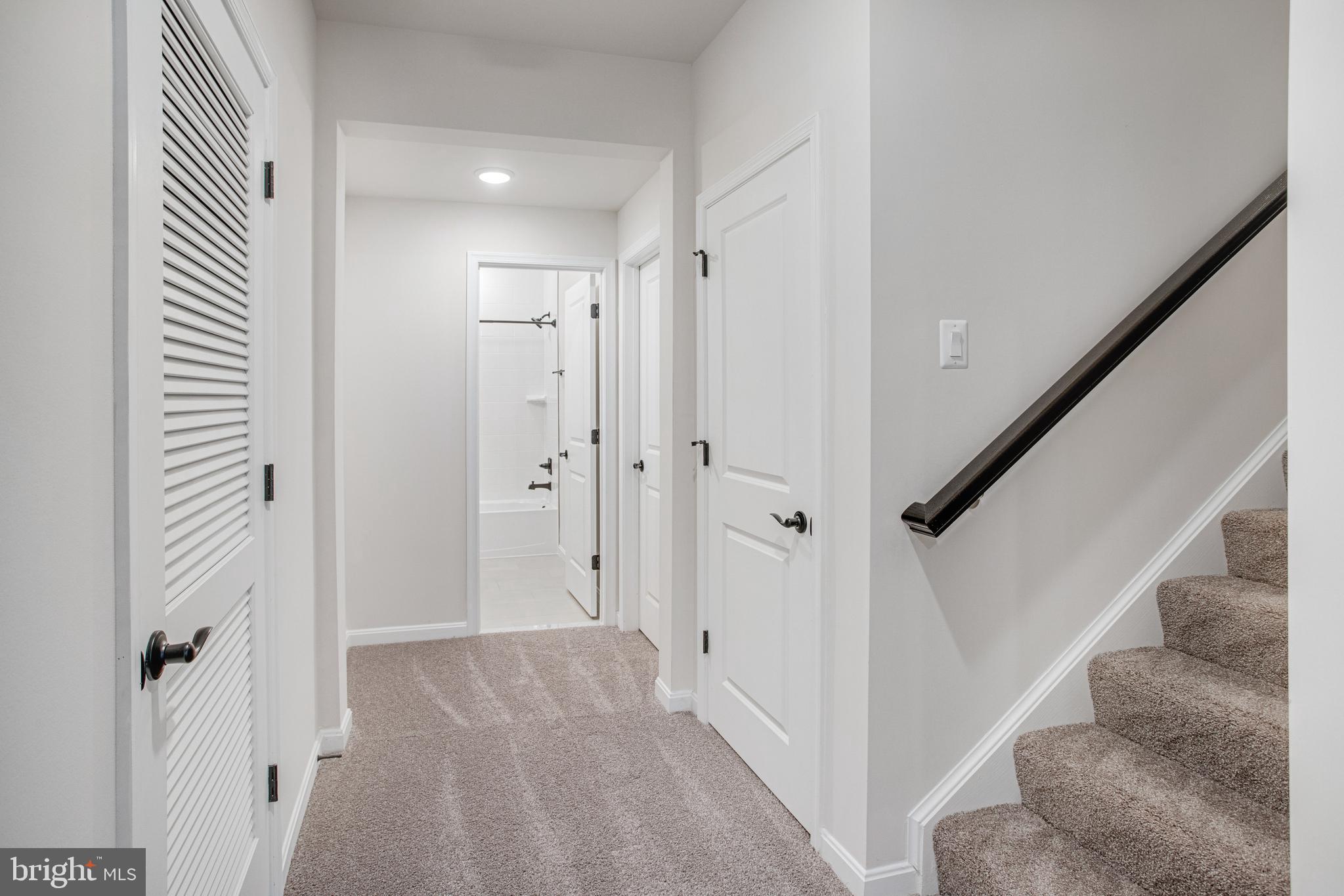 WILDERNESS SHORES - Residential