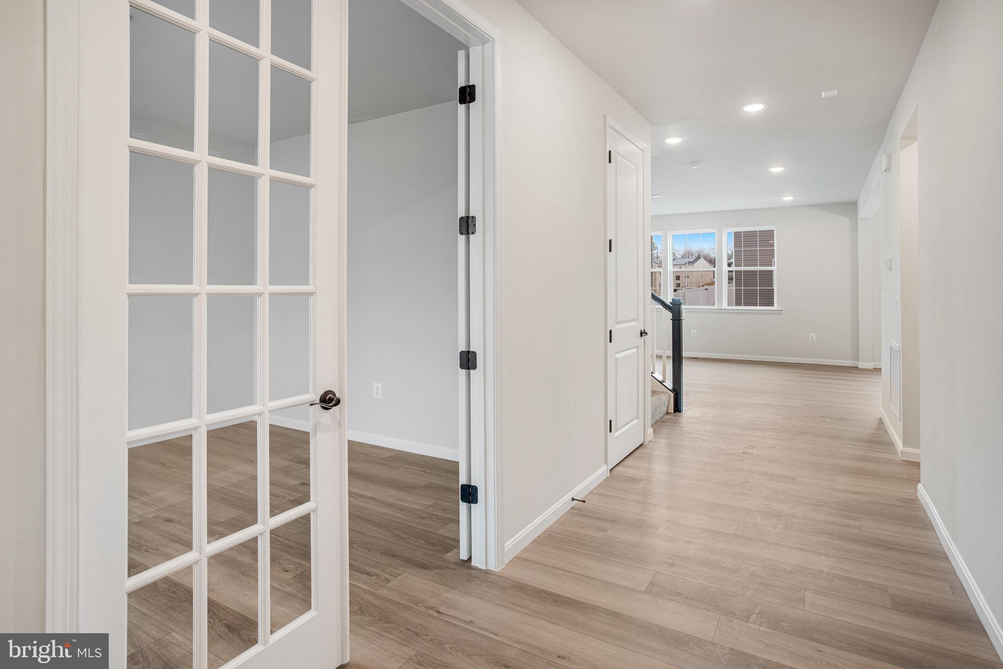 WILDERNESS SHORES - Residential