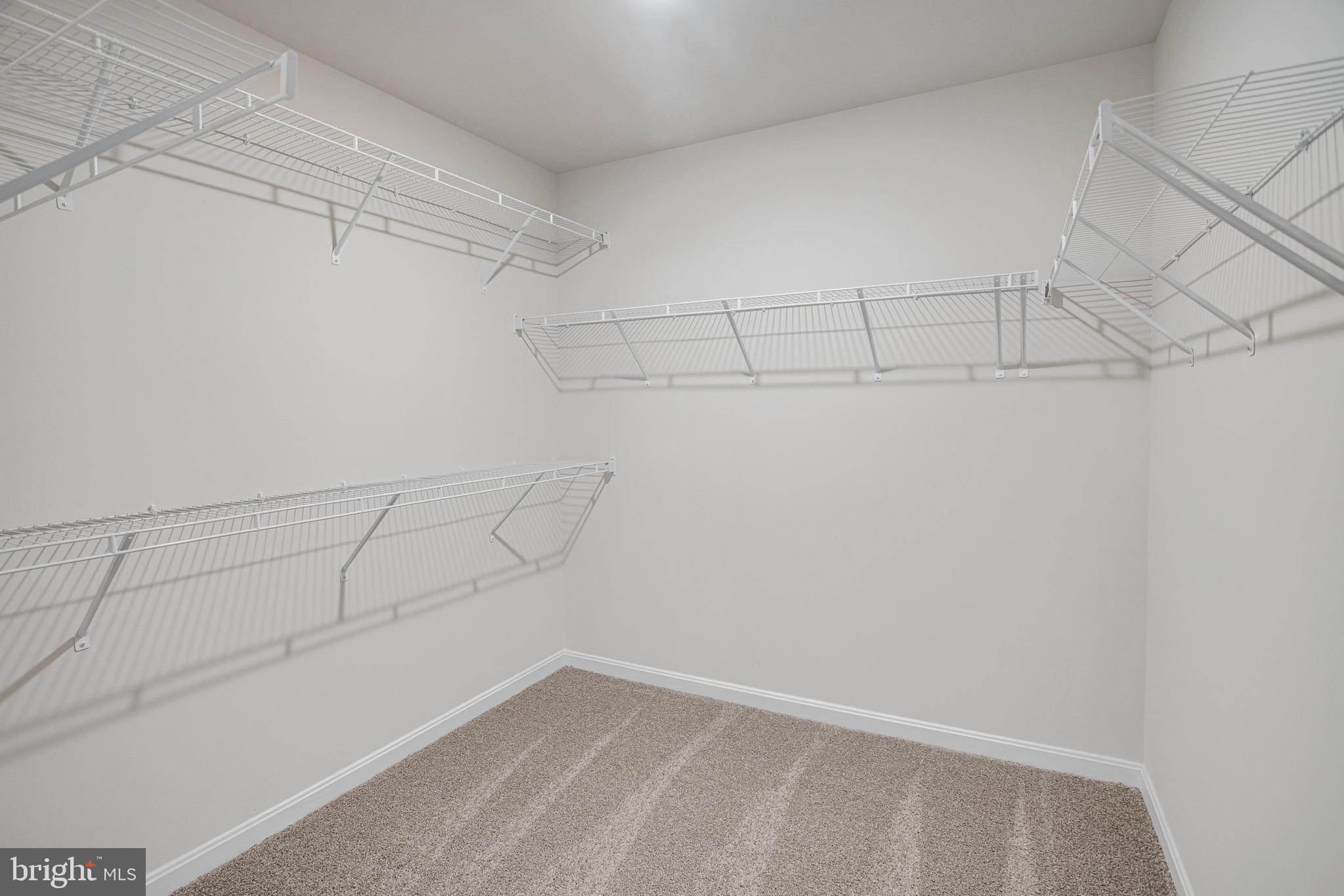 WILDERNESS SHORES - Residential