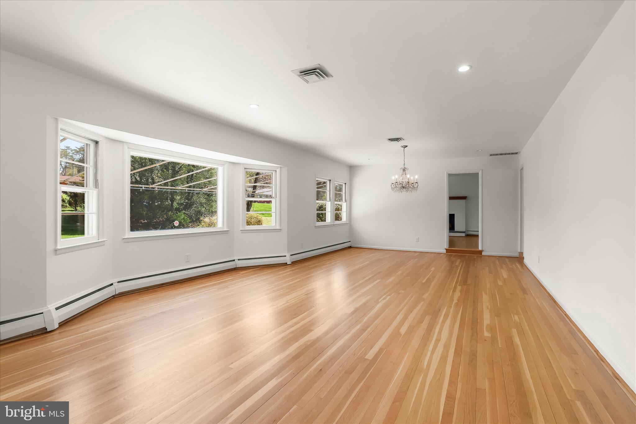 VALLEY CREST - Residential