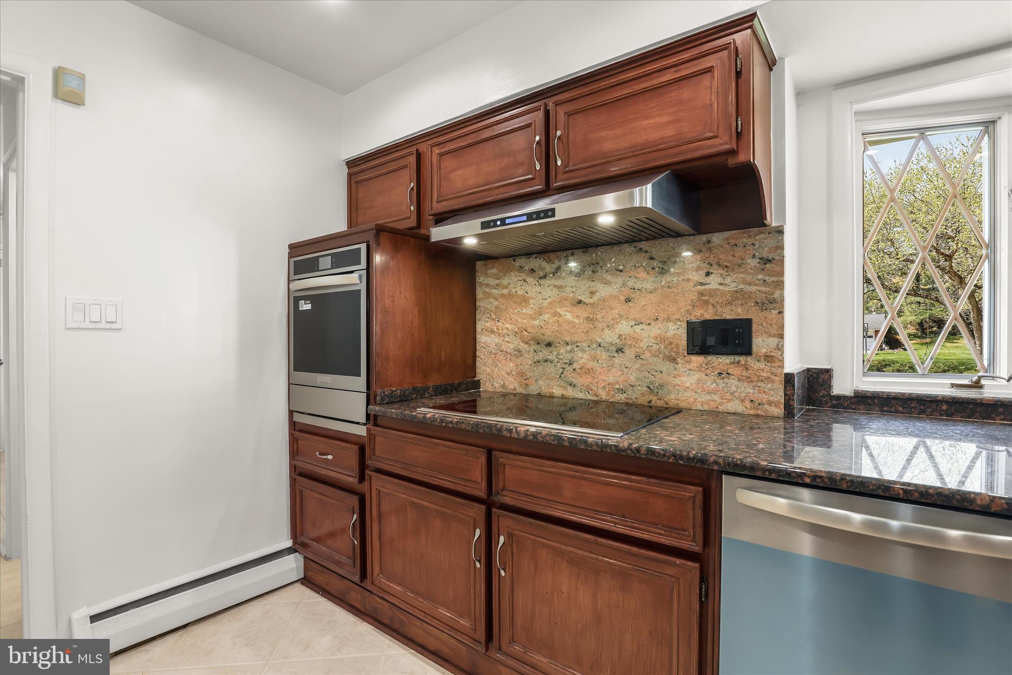 VALLEY CREST - Residential