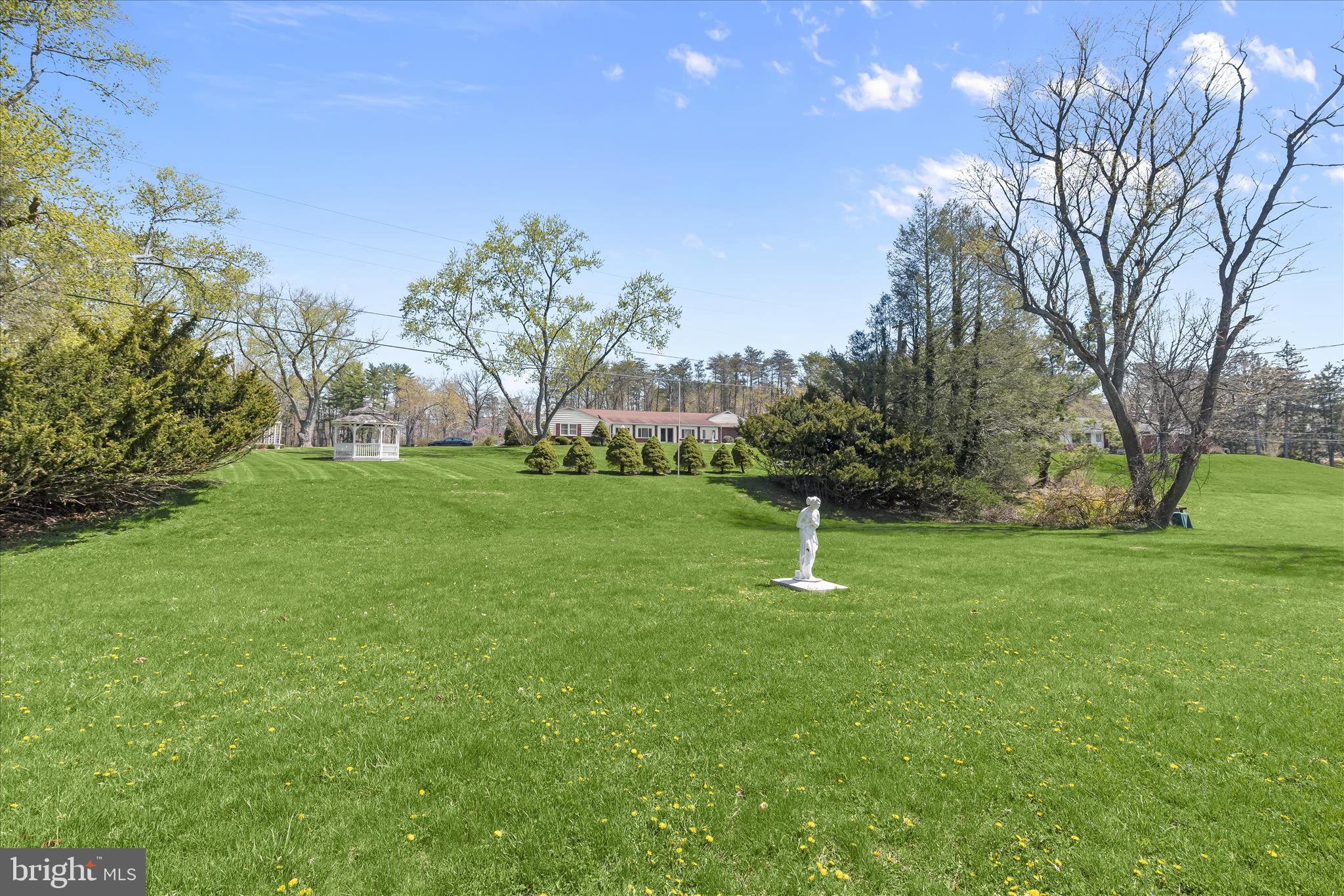 VALLEY CREST - Residential