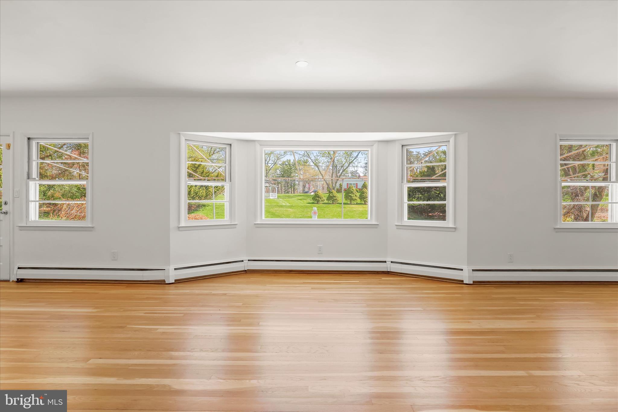 VALLEY CREST - Residential