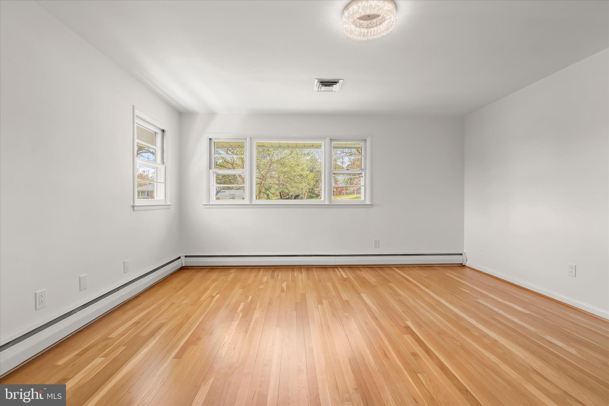 VALLEY CREST - Residential