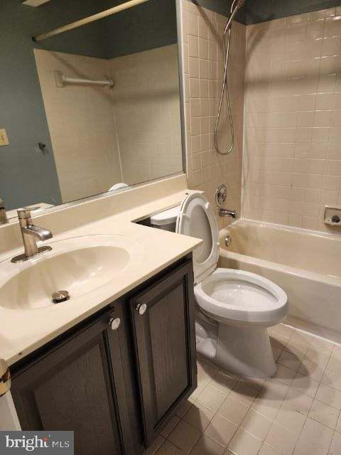 BOWLING BROOK FARMS - Residential Lease