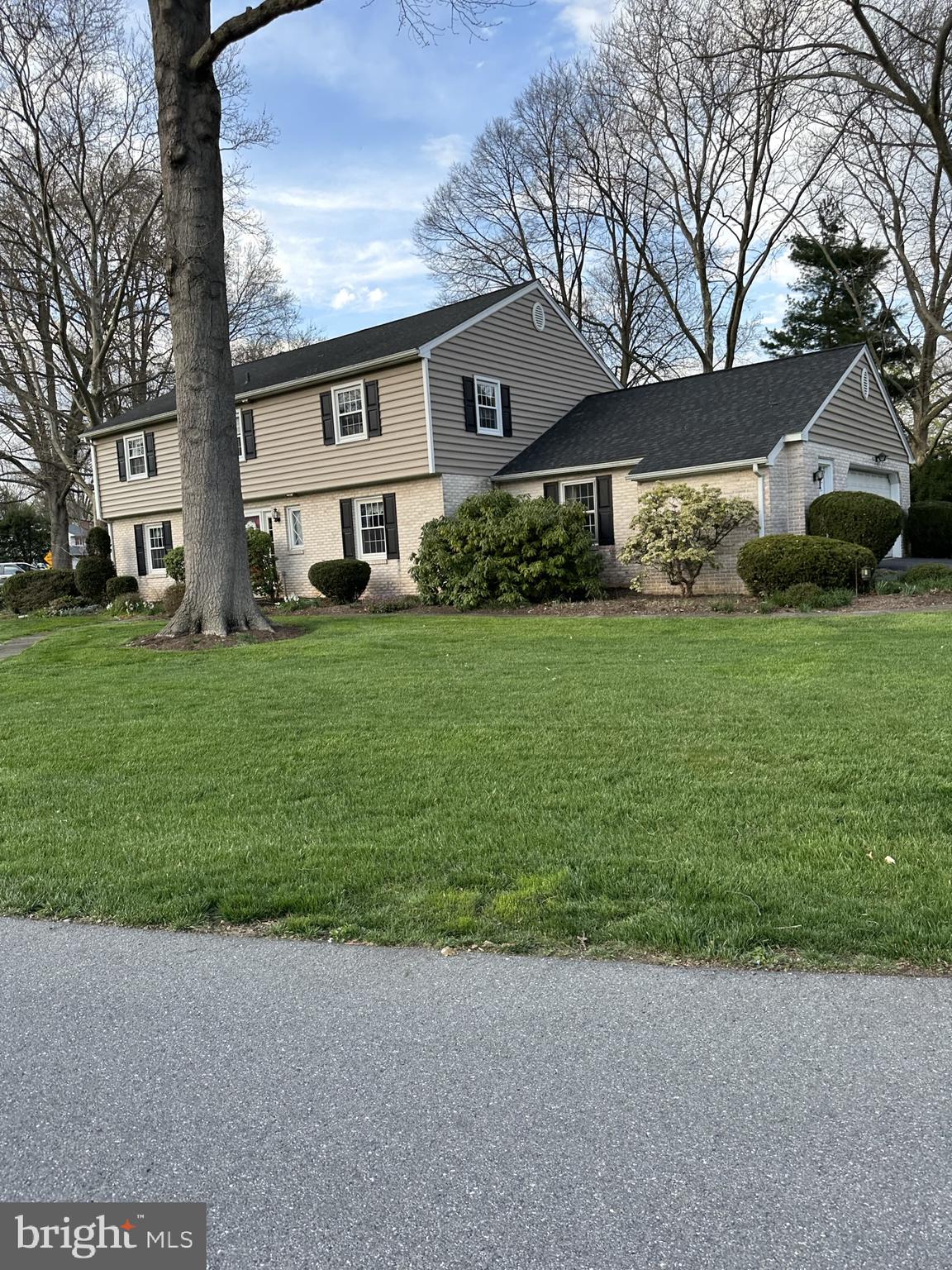 BARRCREST - Residential