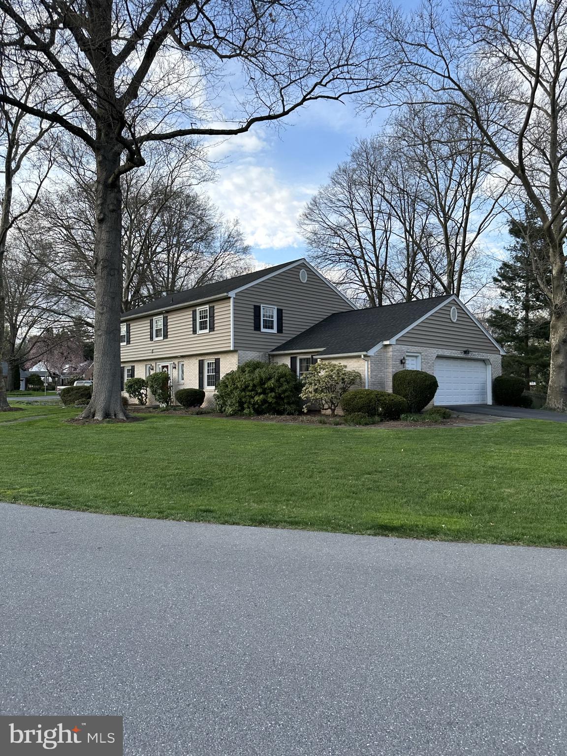 BARRCREST - Residential