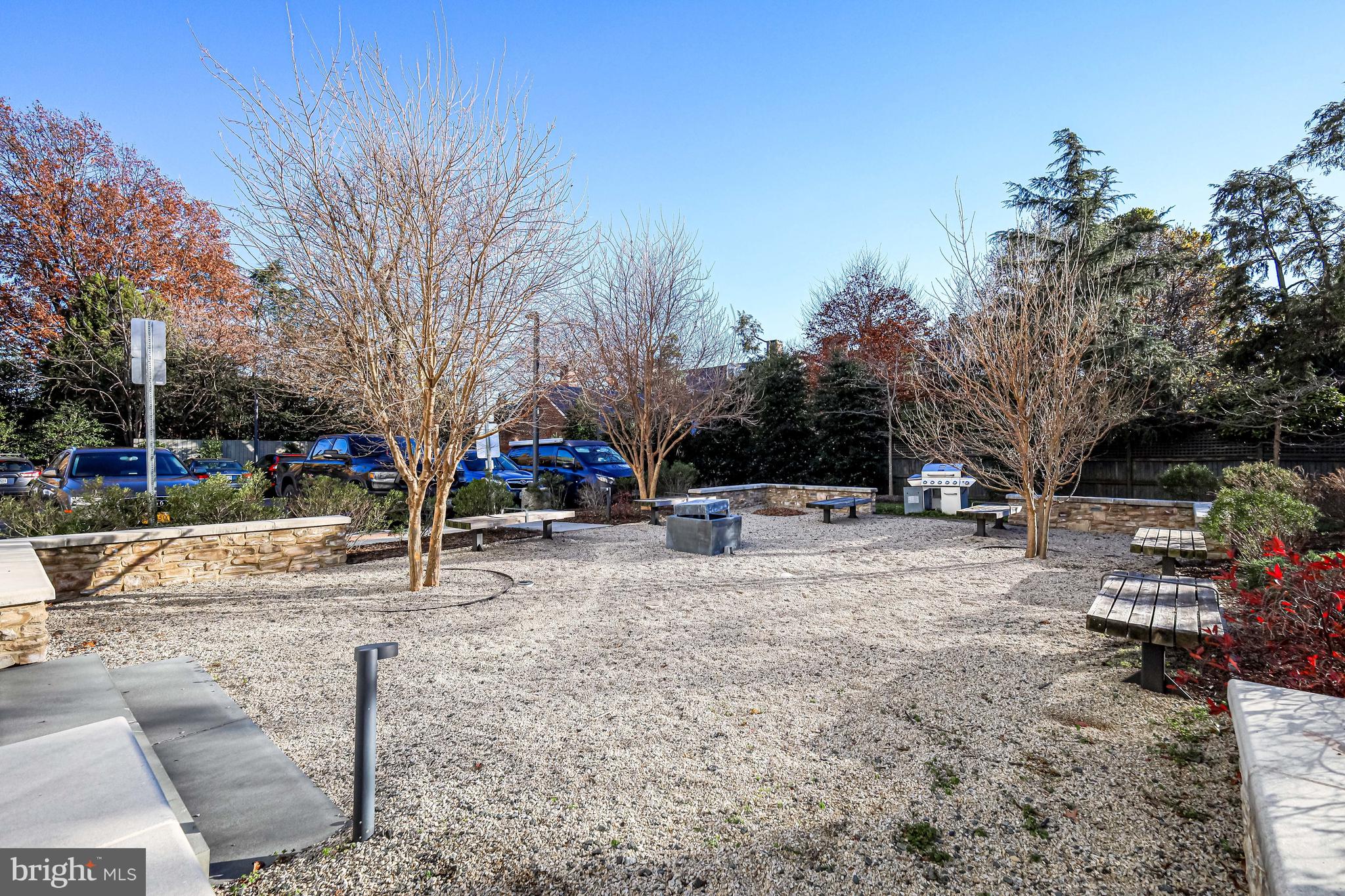 OLD TOWN ALEXANDRIA - Residential