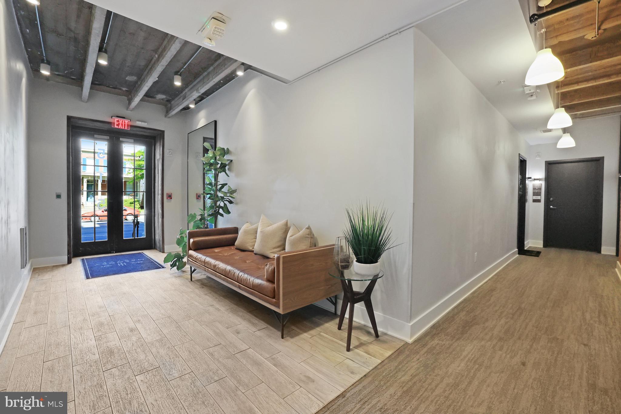 OLD TOWN ALEXANDRIA - Residential