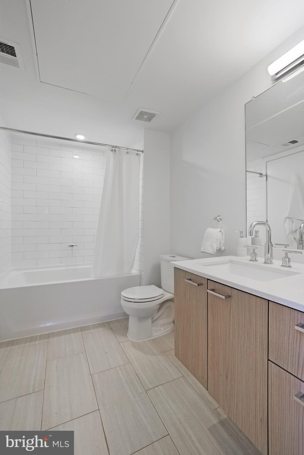 OLD TOWN ALEXANDRIA - Residential