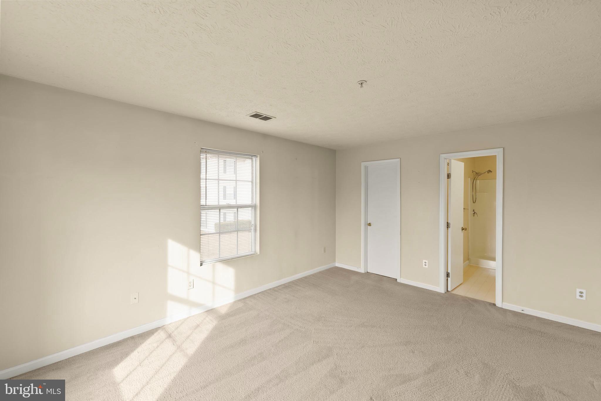 LAKEVIEW - Residential