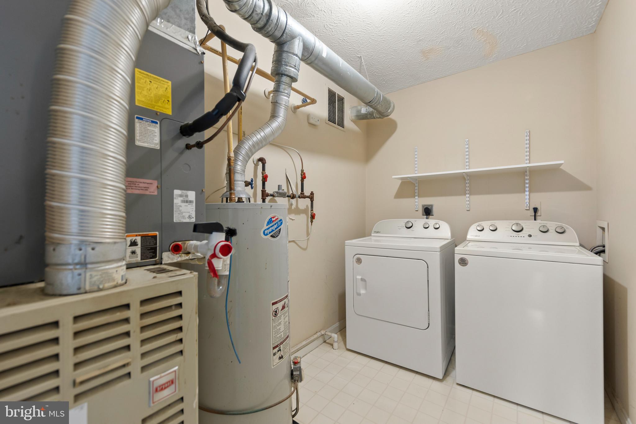 LAKEVIEW - Residential