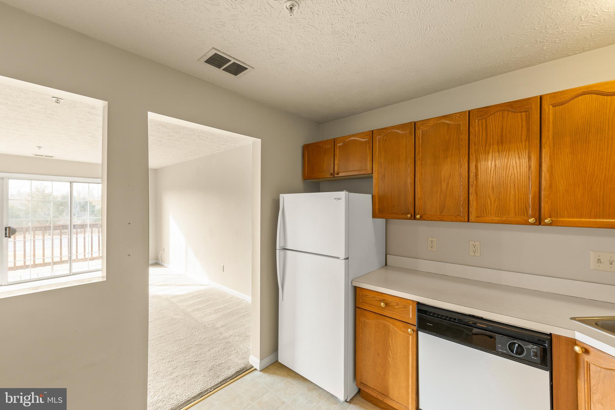 LAKEVIEW - Residential