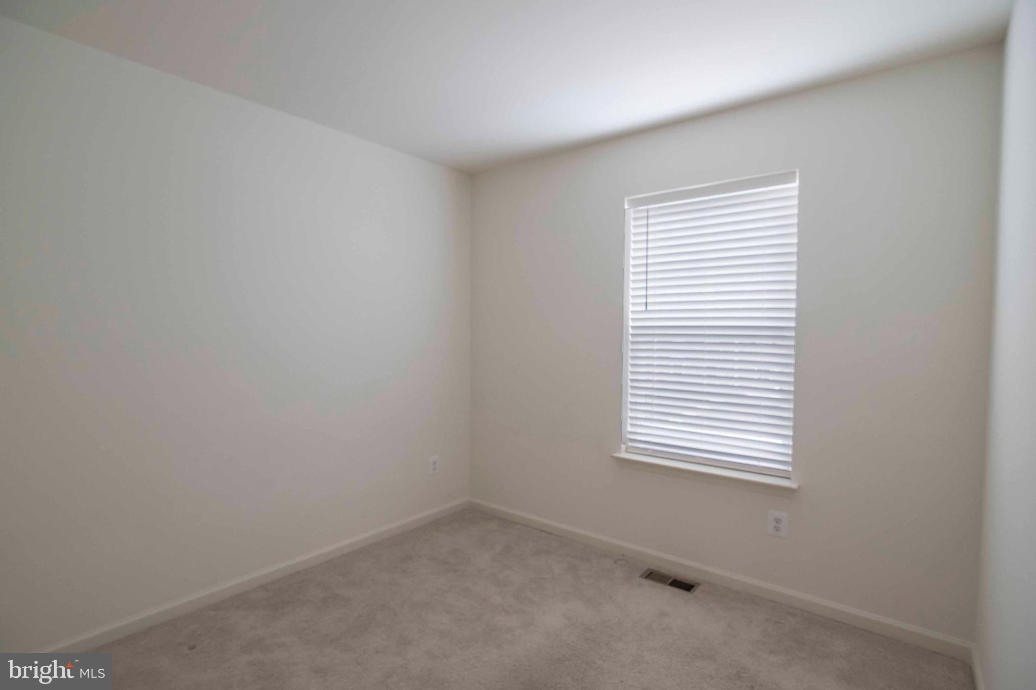 LAKEVIEW - Residential