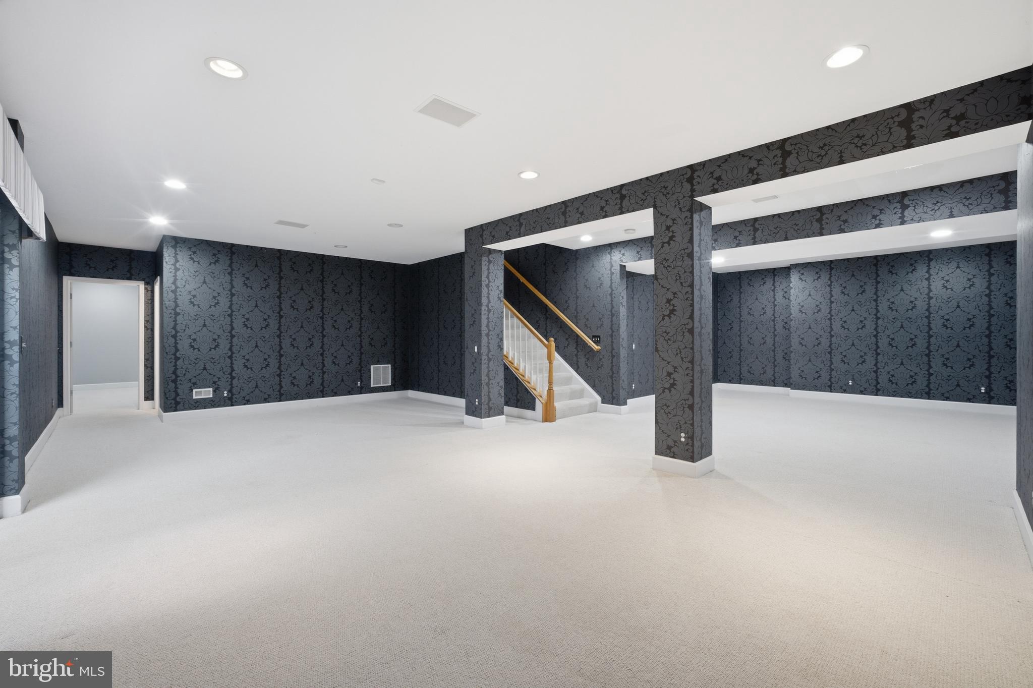 MAYFIELD TRACE - Residential