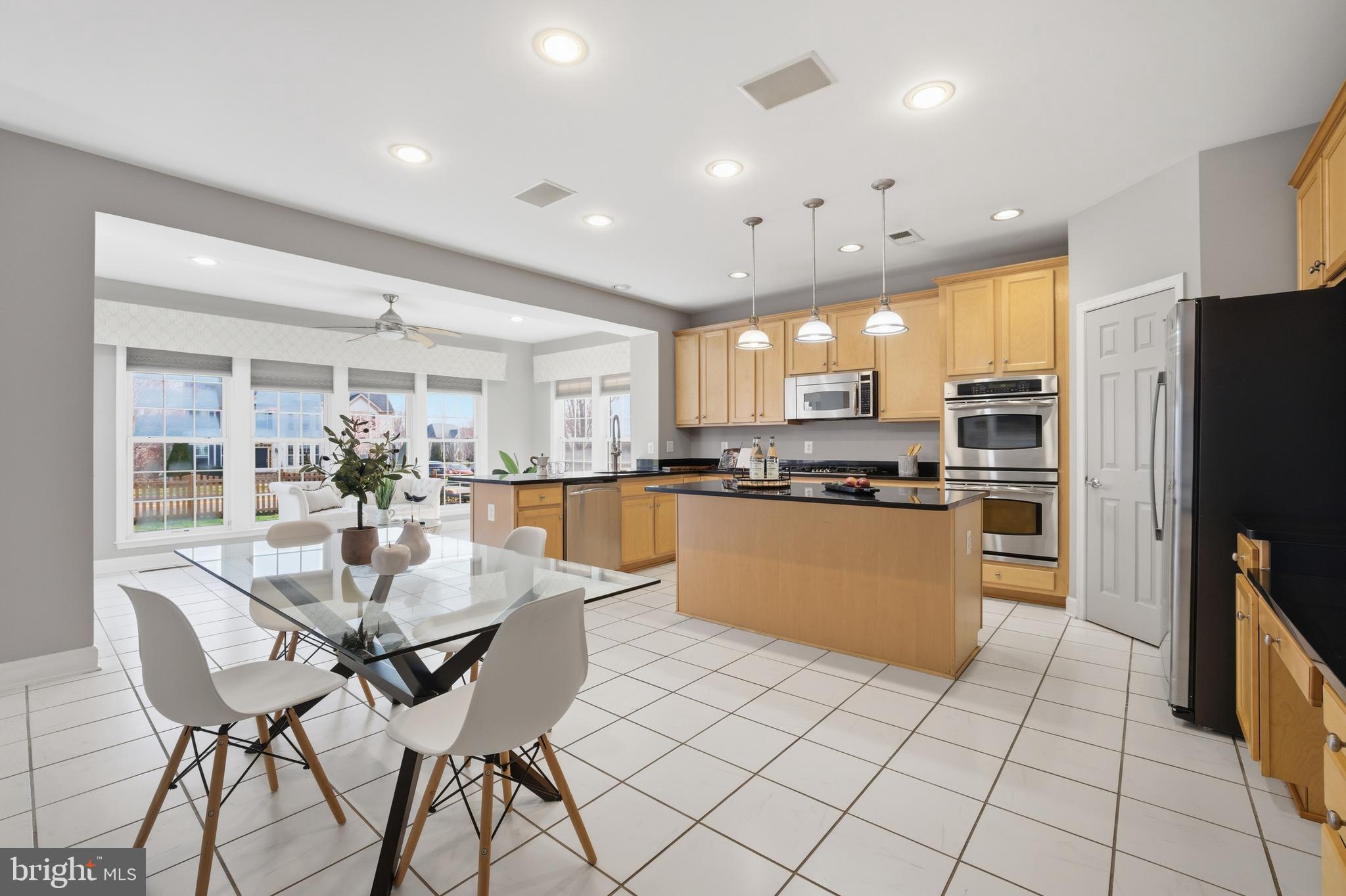 MAYFIELD TRACE - Residential