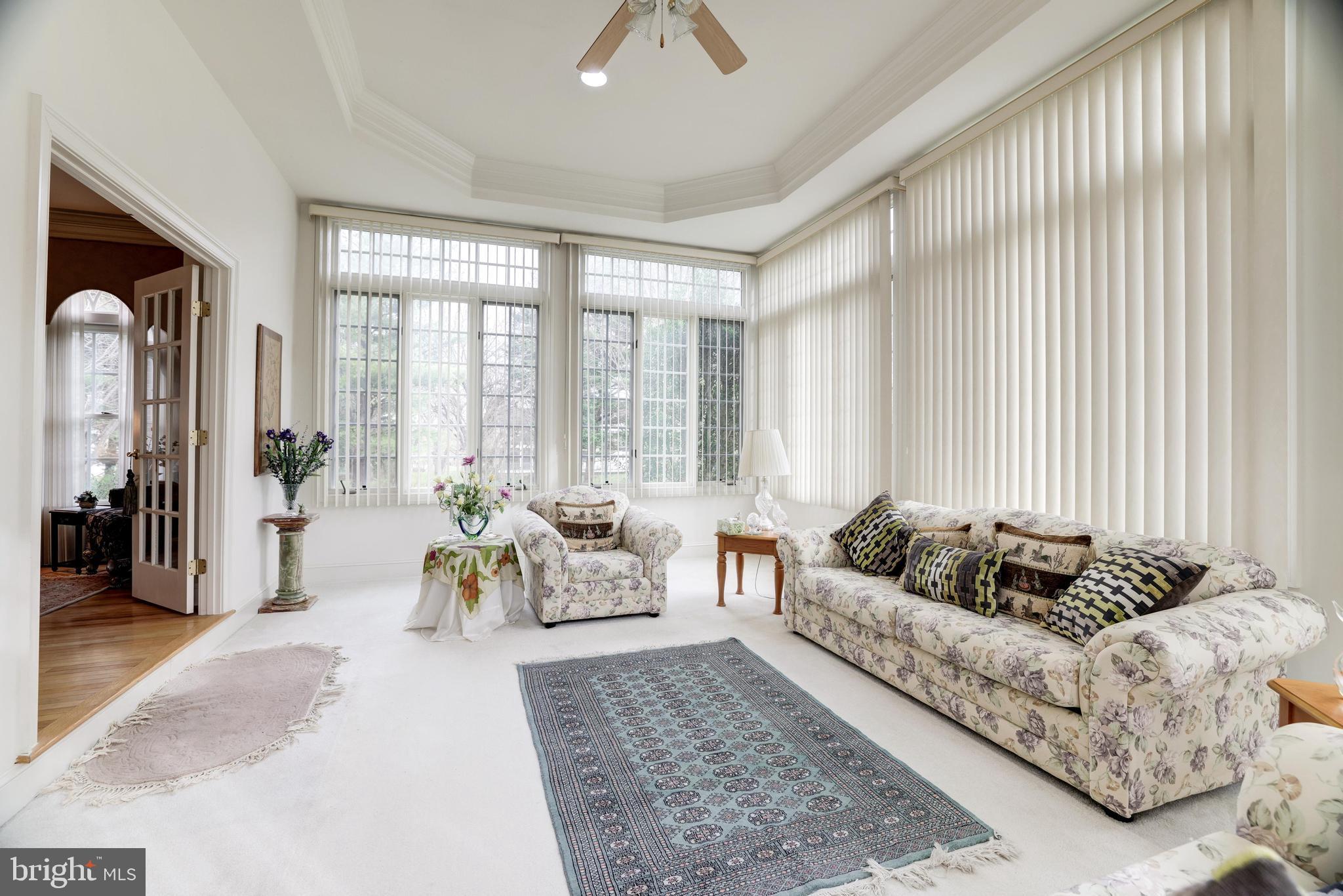 GREAT FALLS GLEN - Residential