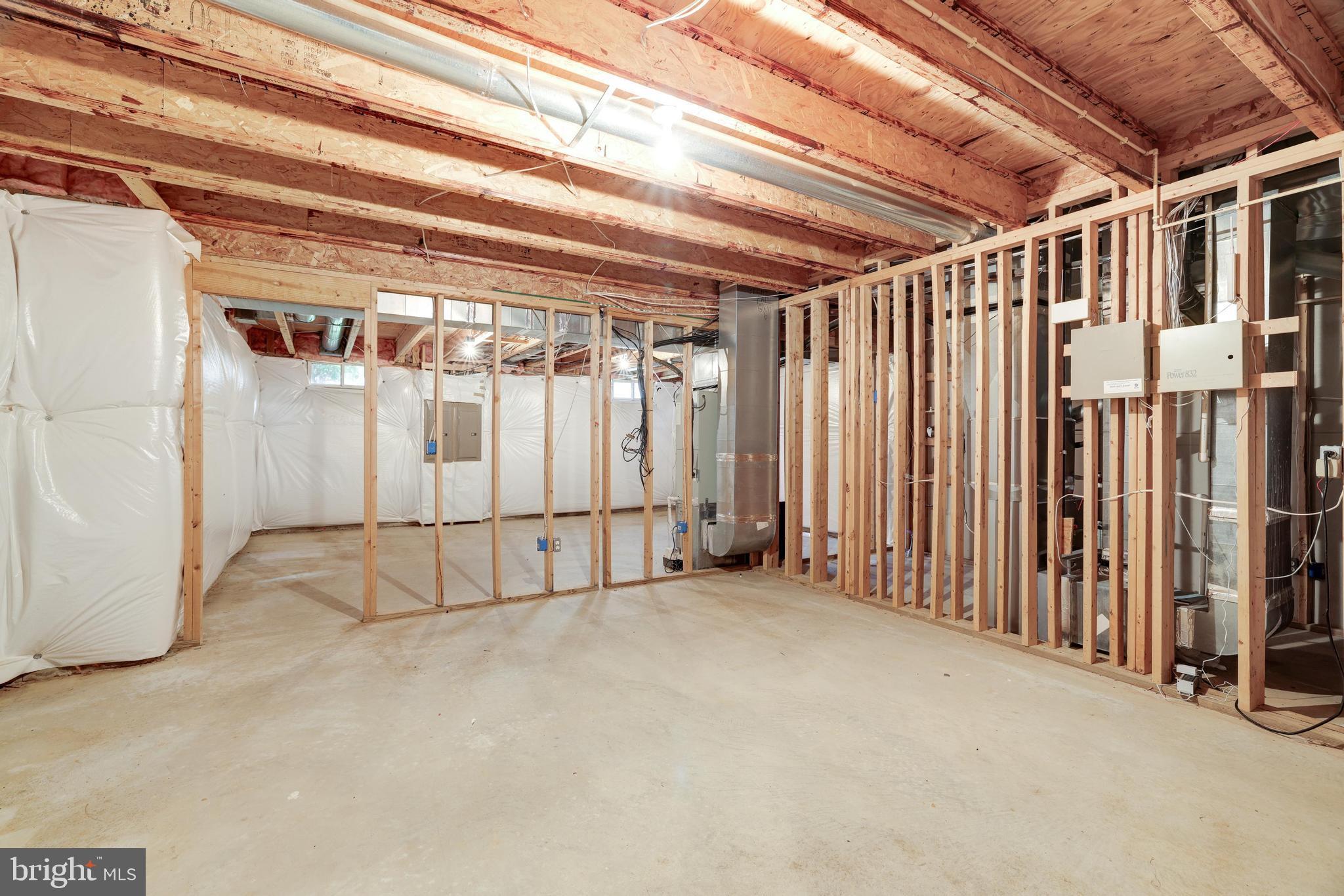 GREAT FALLS GLEN - Residential